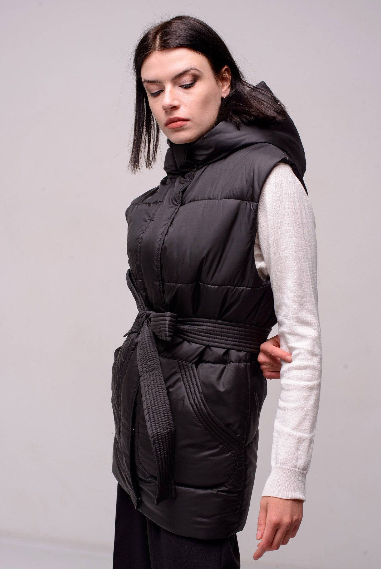 Безрукавка жіноча довга під пояс - Wear Me