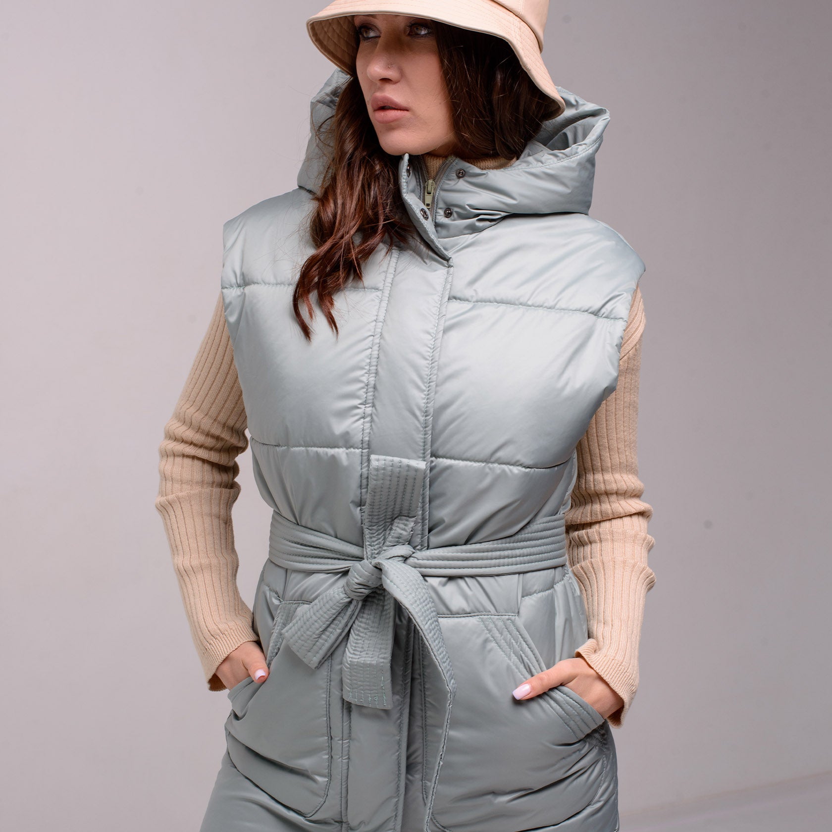 Безрукавка жіноча довга під пояс - Wear Me