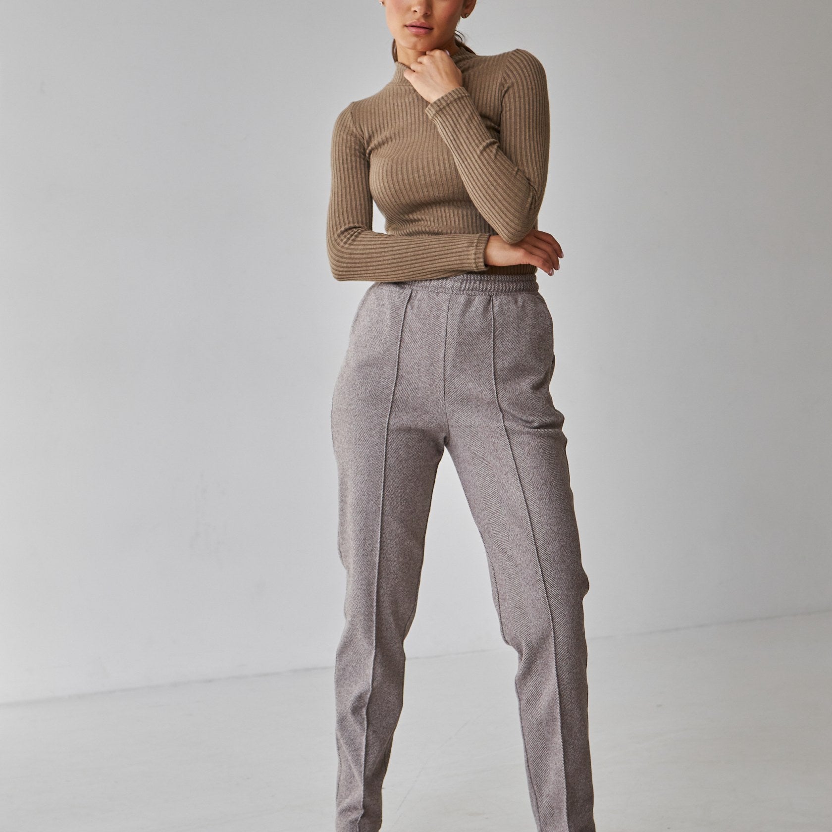 Брюки жіночі теплі з костюмки - Wear Me