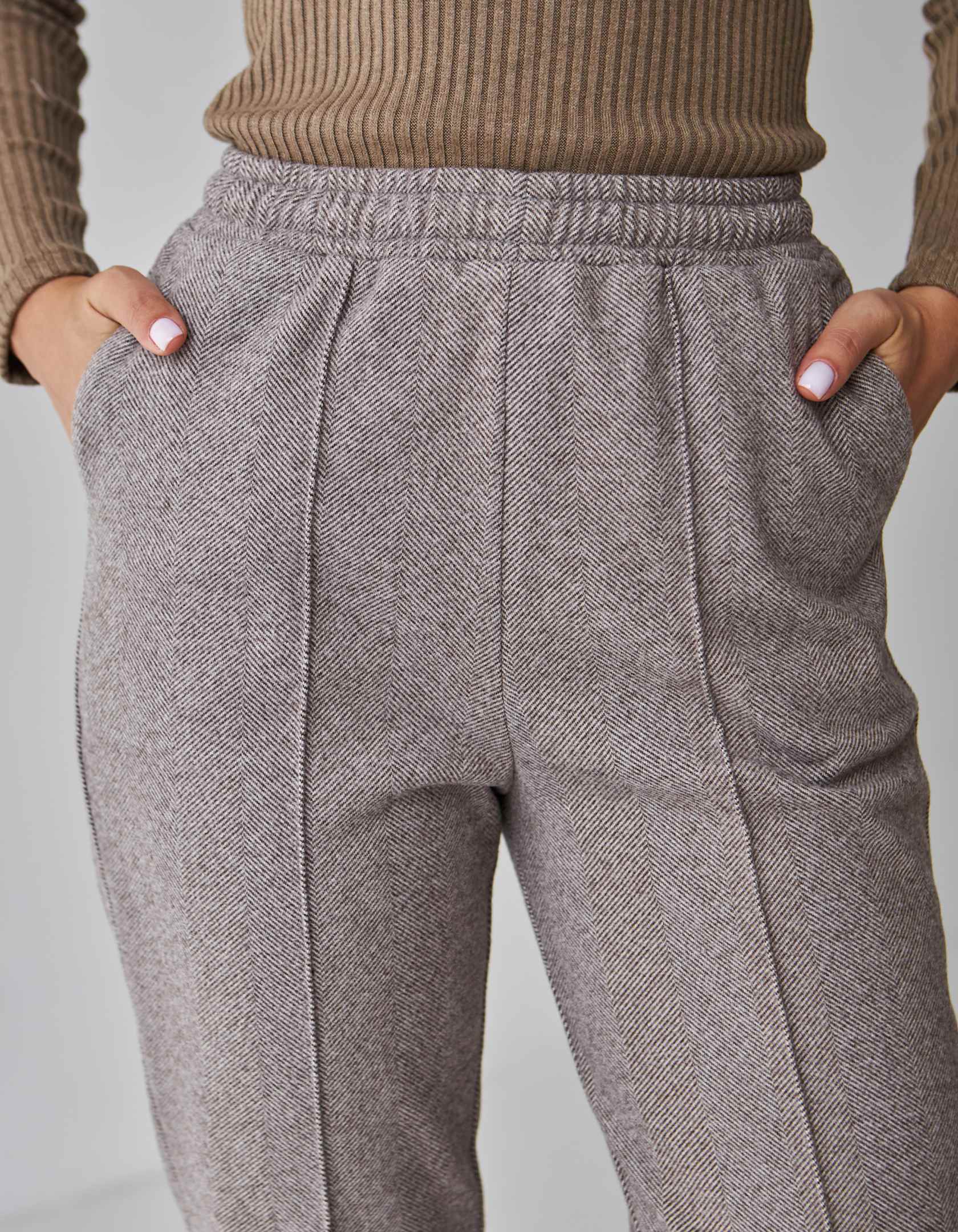 Брюки жіночі теплі з костюмки - Wear Me