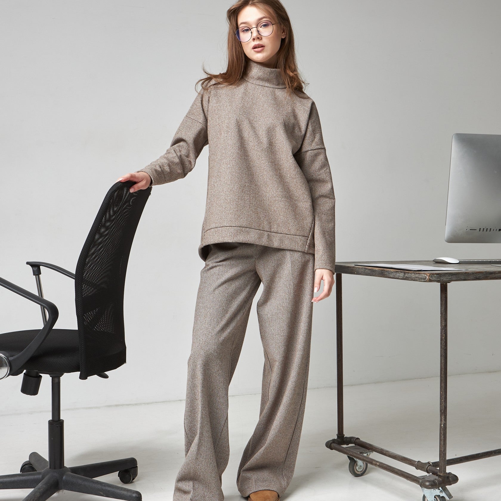 Брюки жіночі теплі з костюмки - Wear Me