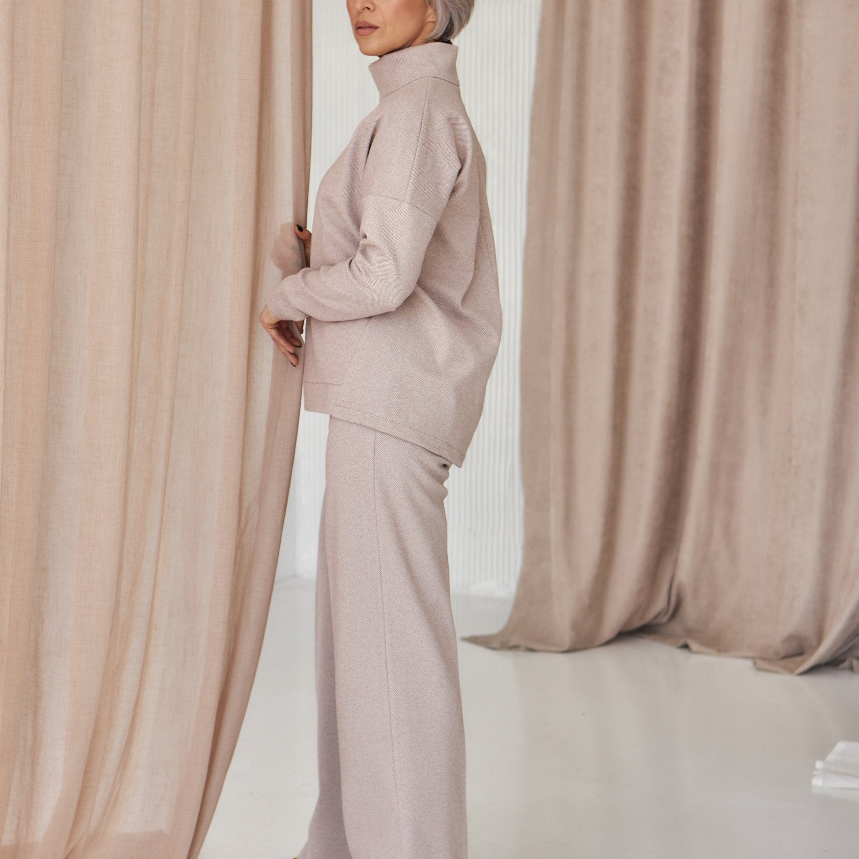 Брюки жіночі теплі з костюмки - Wear Me