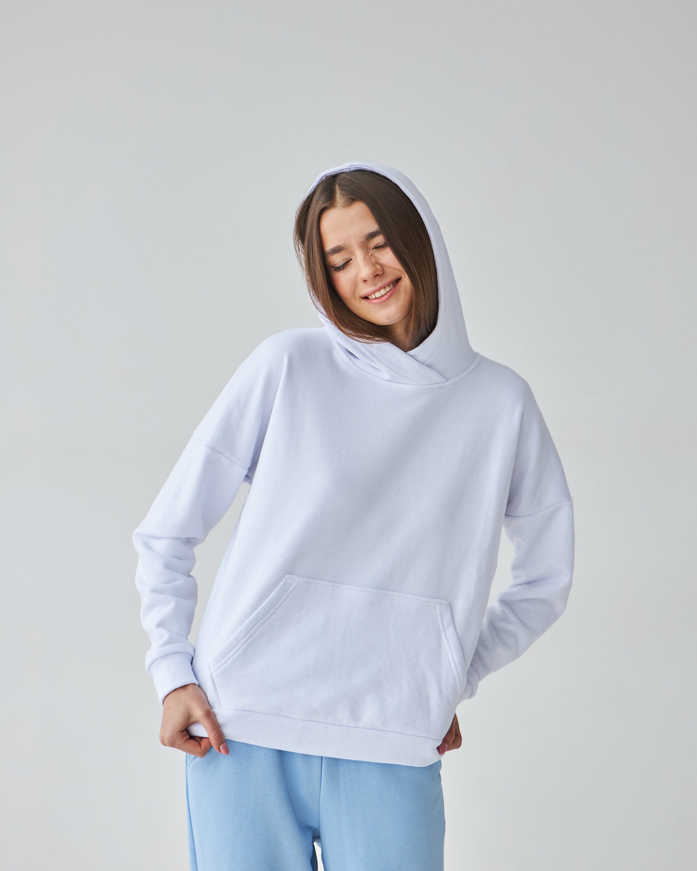 Худі з накладною кишенею - Wear Me