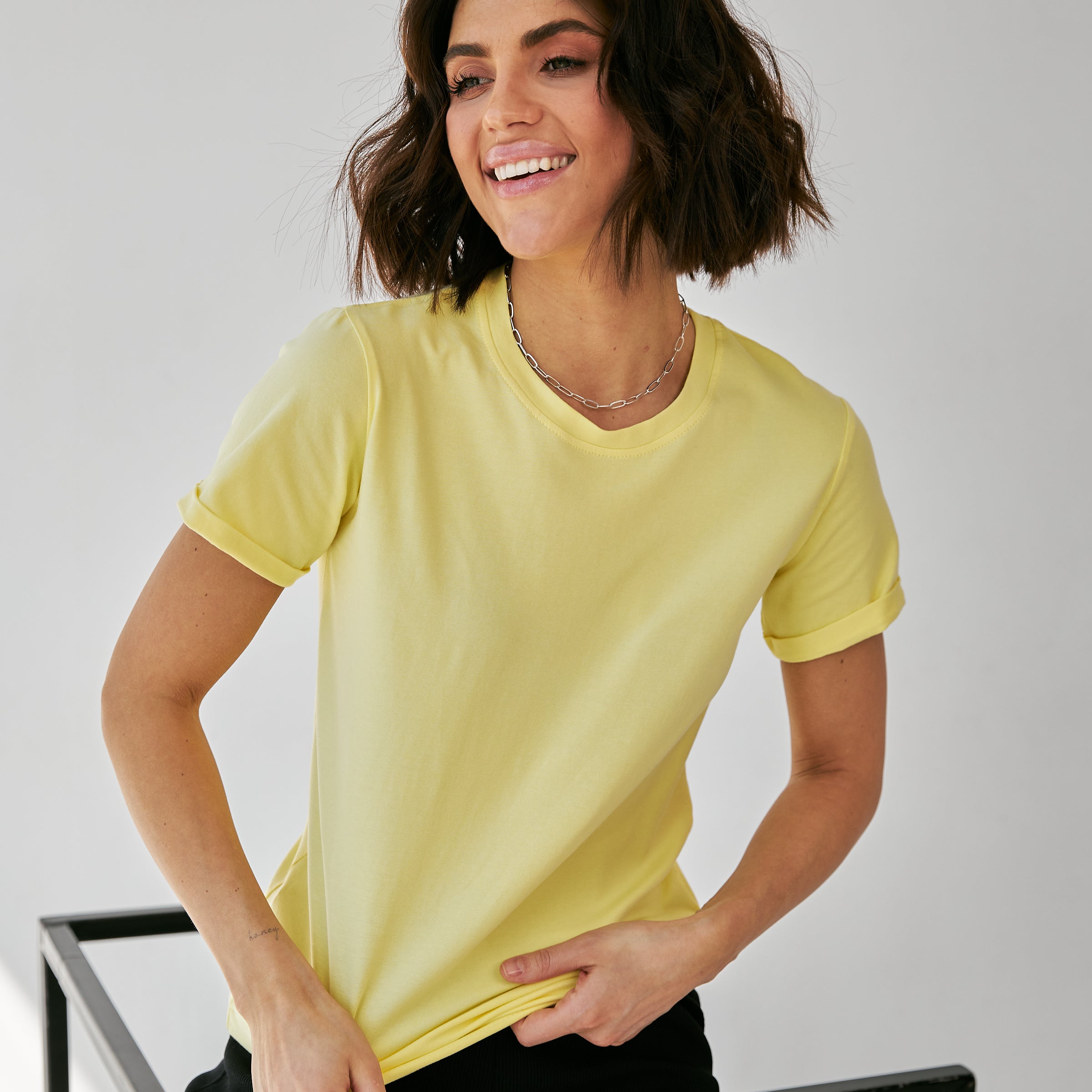 Футболка база з манжетами