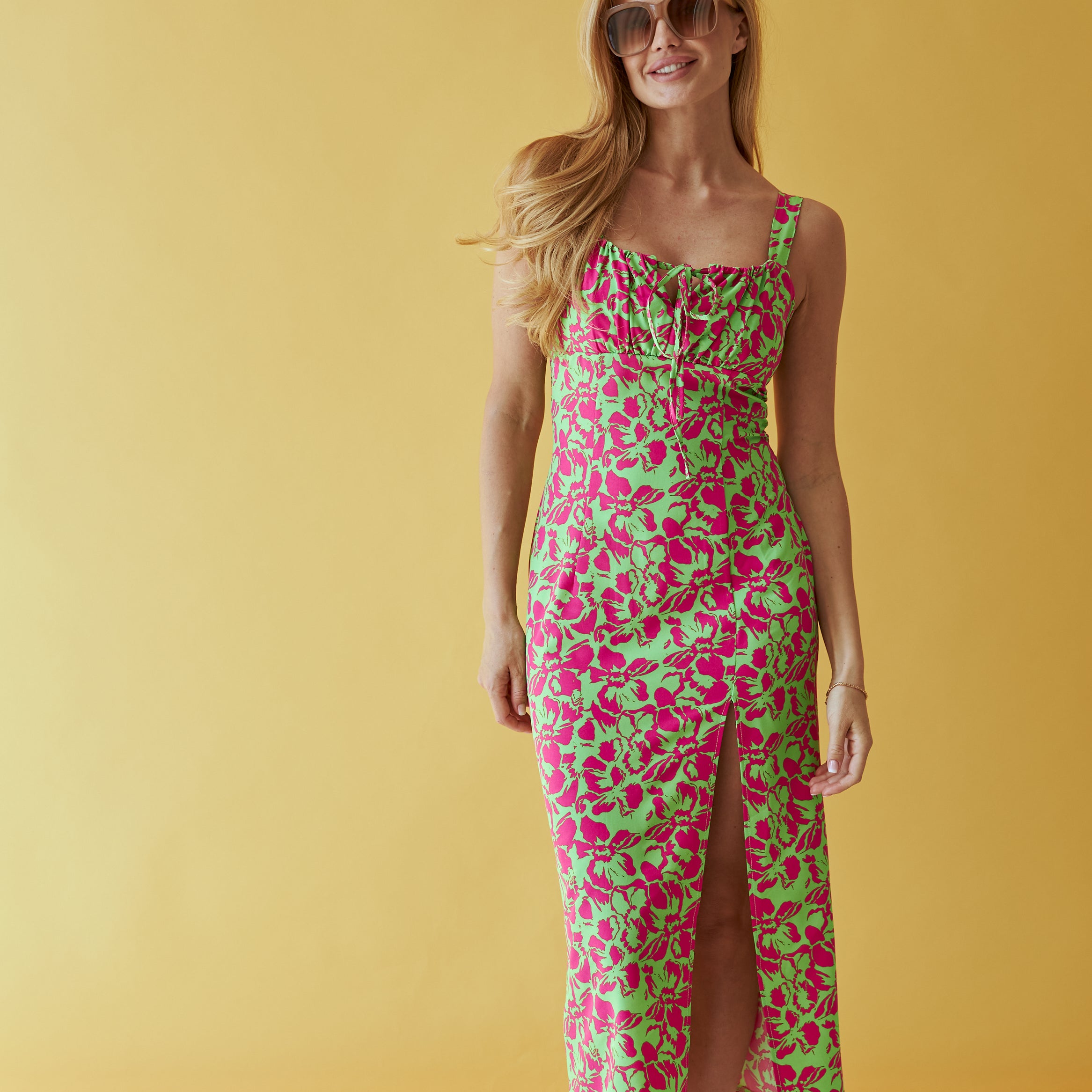 Сарафан міді з розрізом