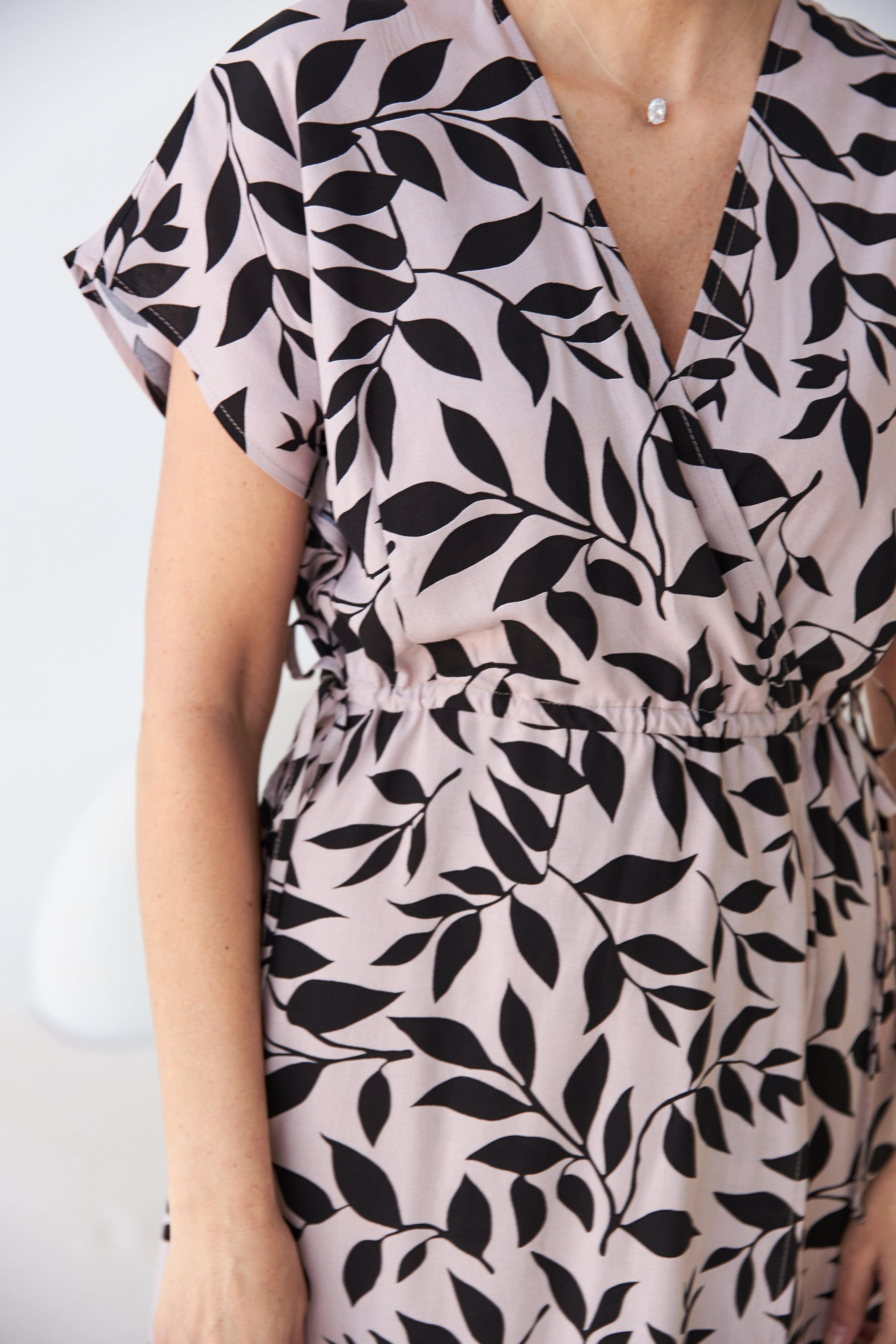 Сукня з запахом по ліфу - Wear Me