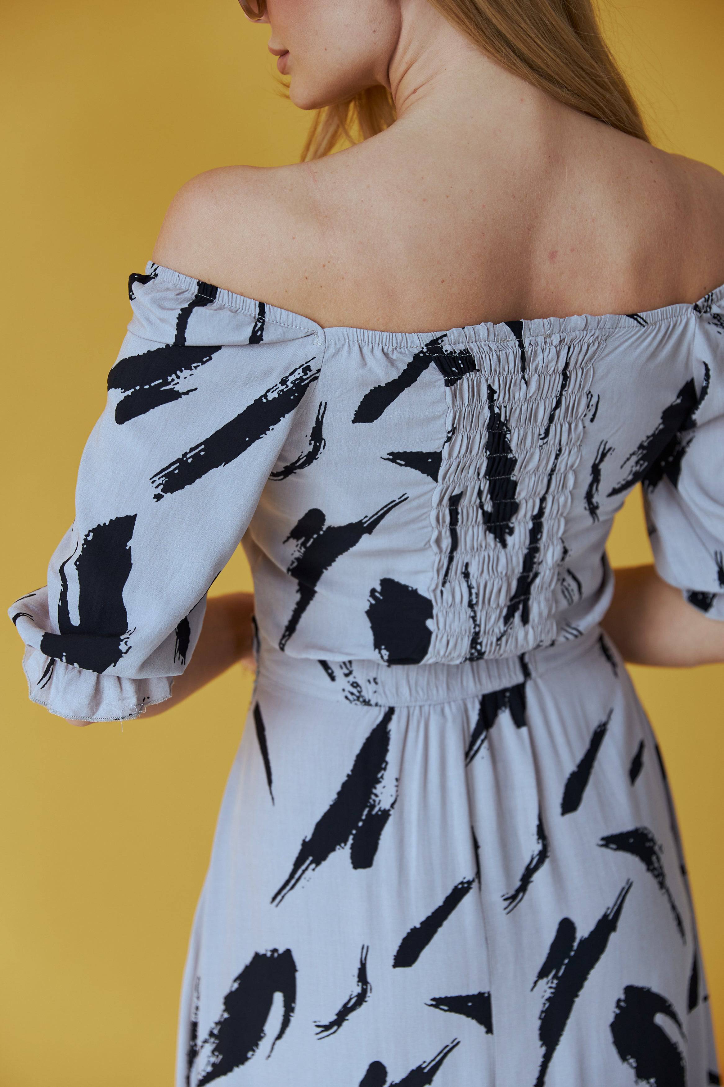 Кроп-топ з V-образним вирізом - Wear Me