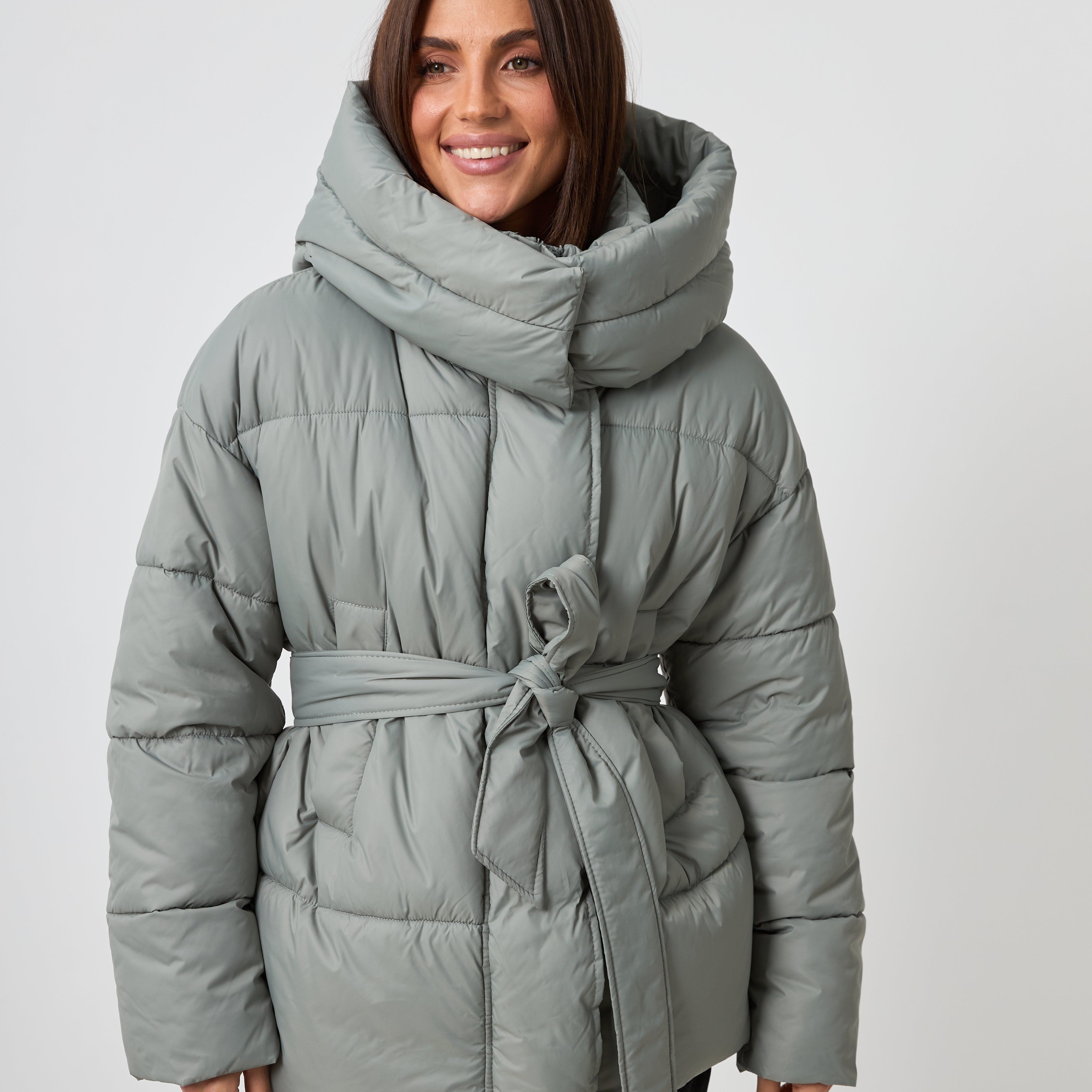 Куртка з відстіжним капюшоном