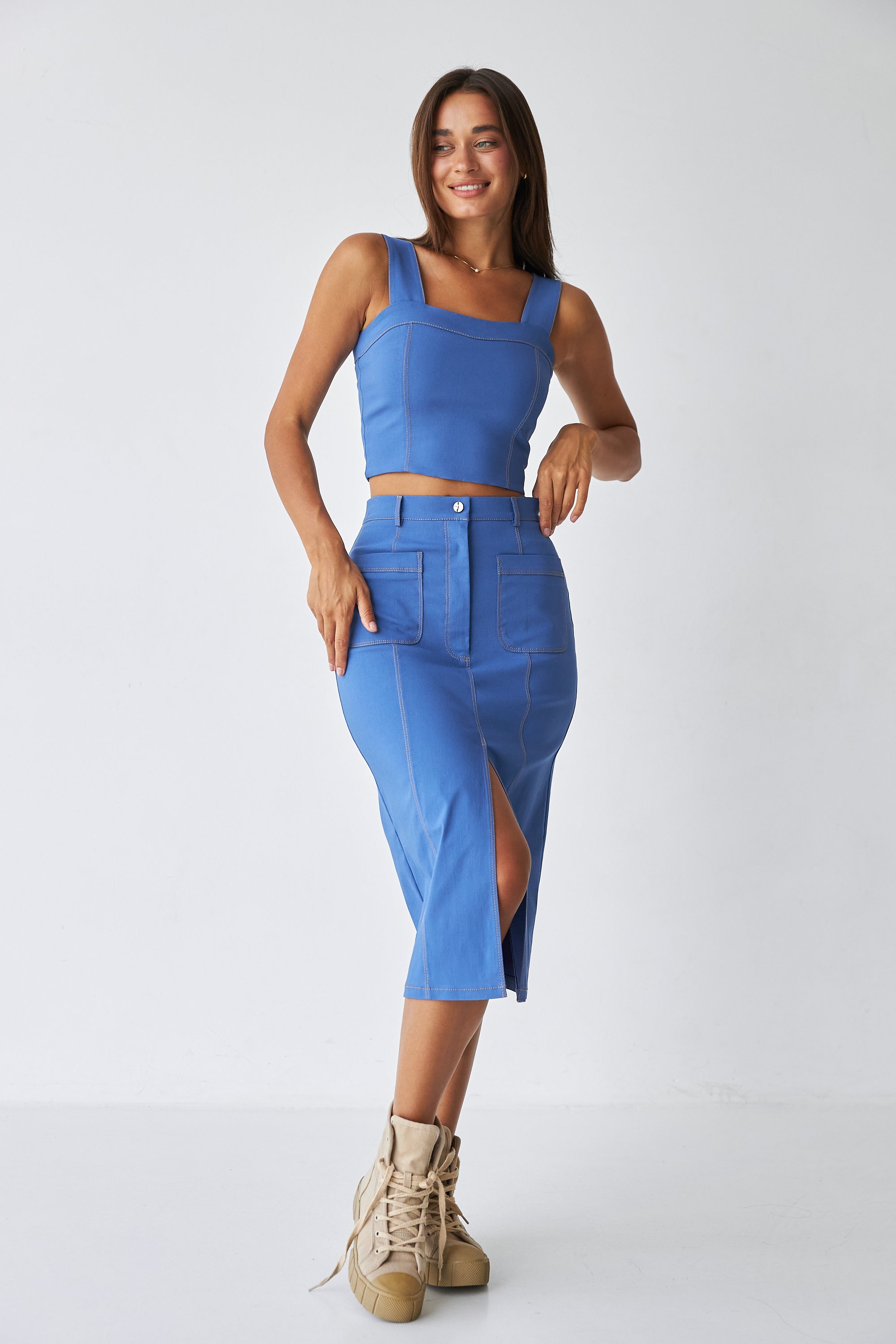 Синій (джинсовий)