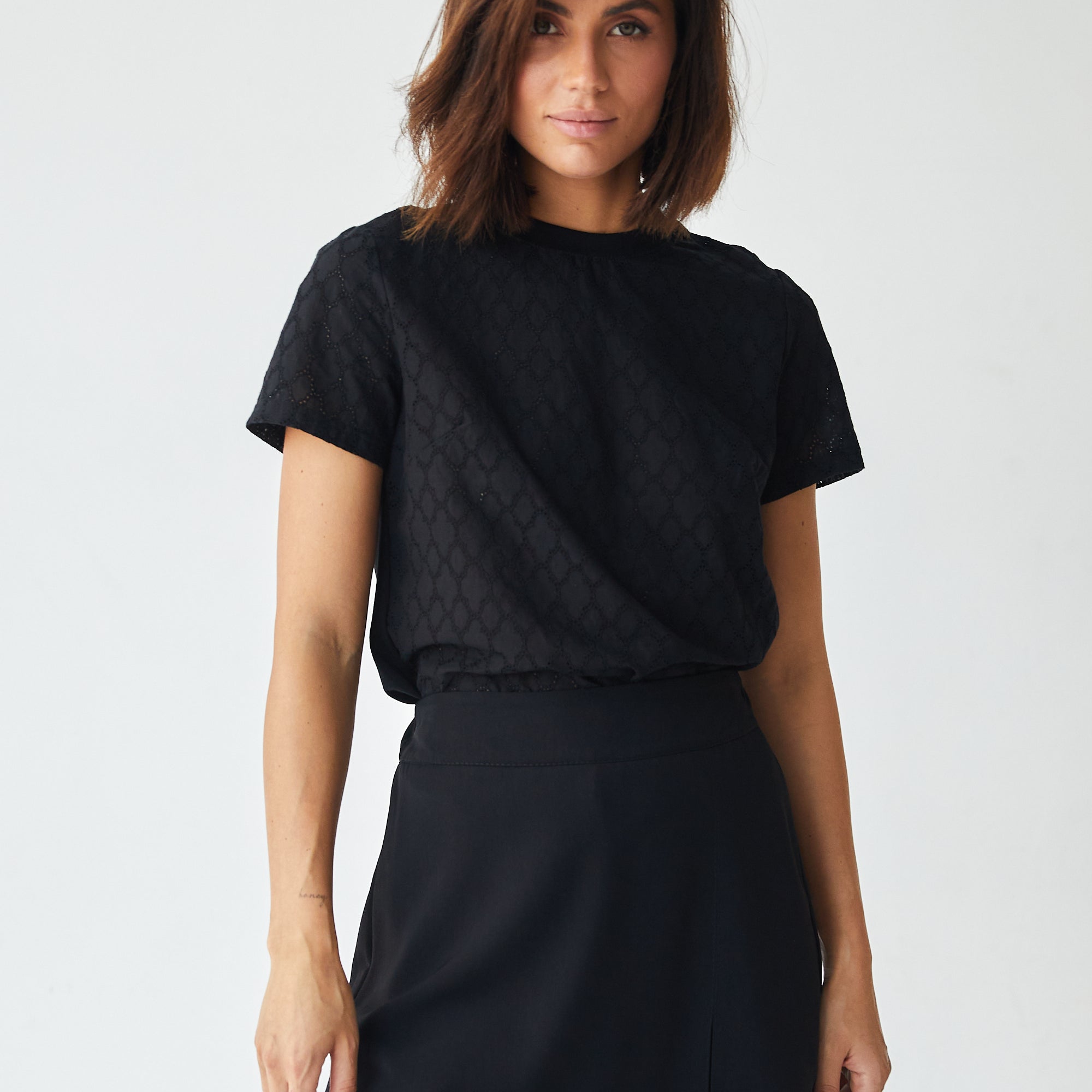 Блуза з батиста