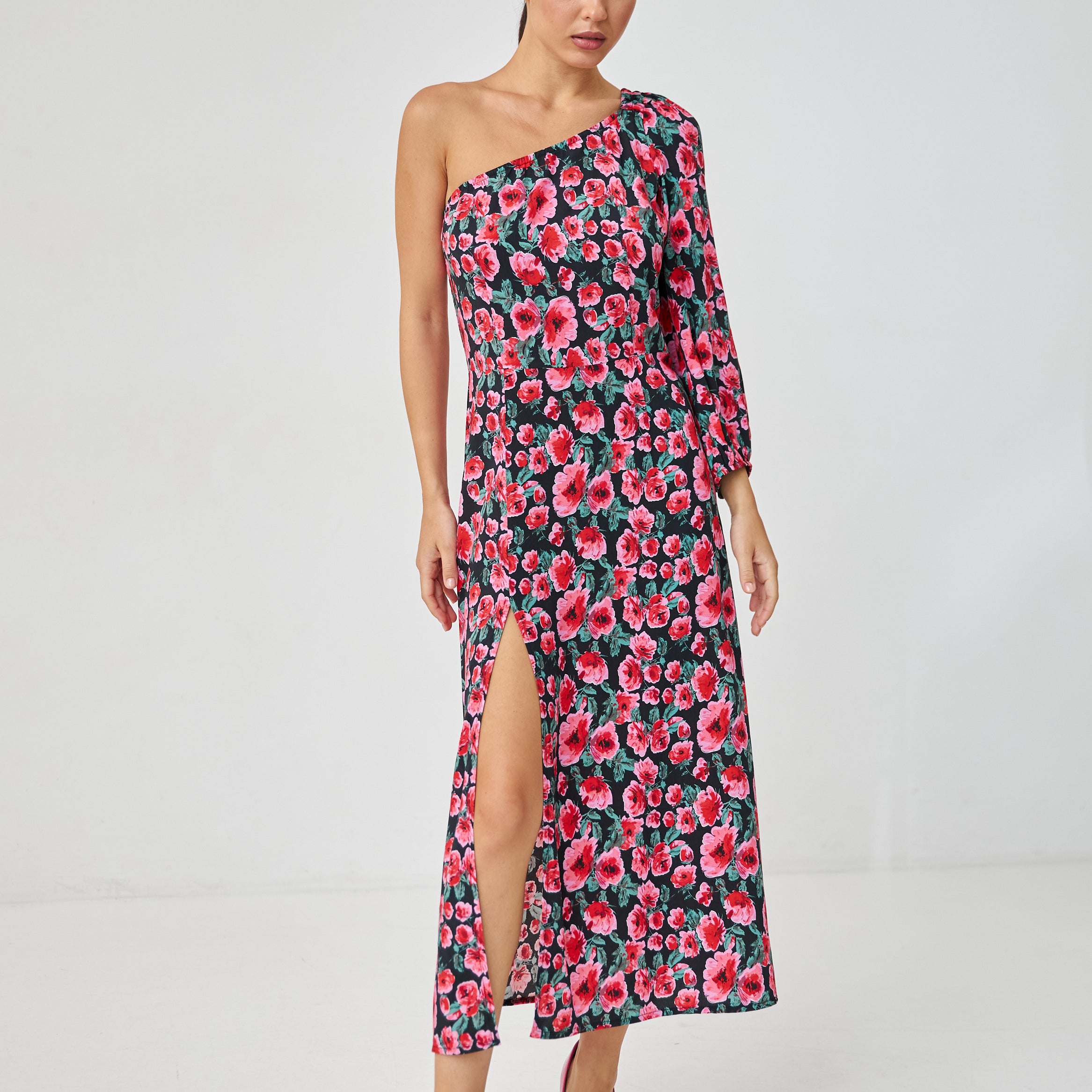 Сукня на одне плече