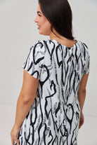 Сукня вільна з декоративними швами - Wear Me