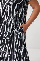 Сукня вільна з декоративними швами - Wear Me