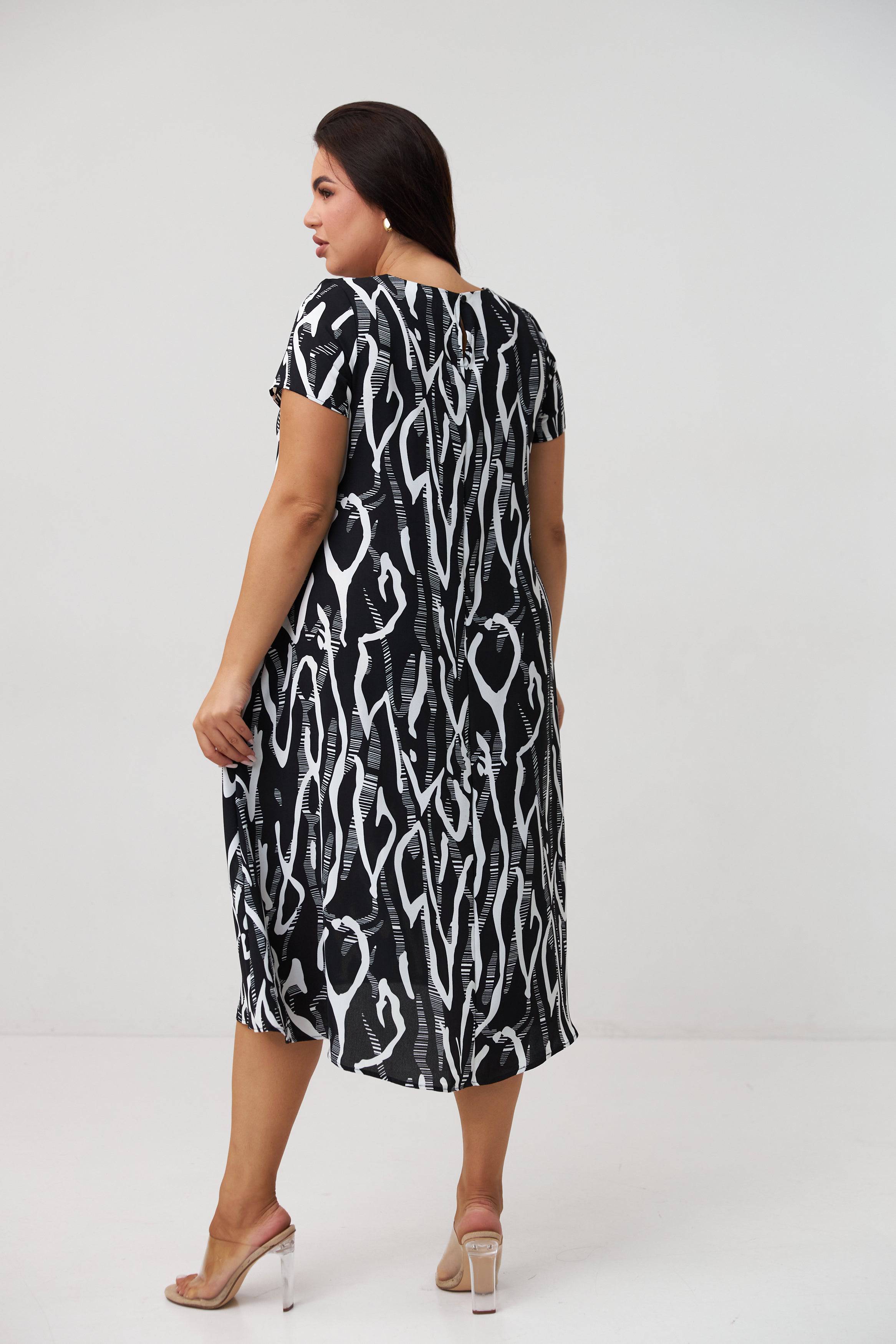 Сукня вільна з декоративними швами - Wear Me