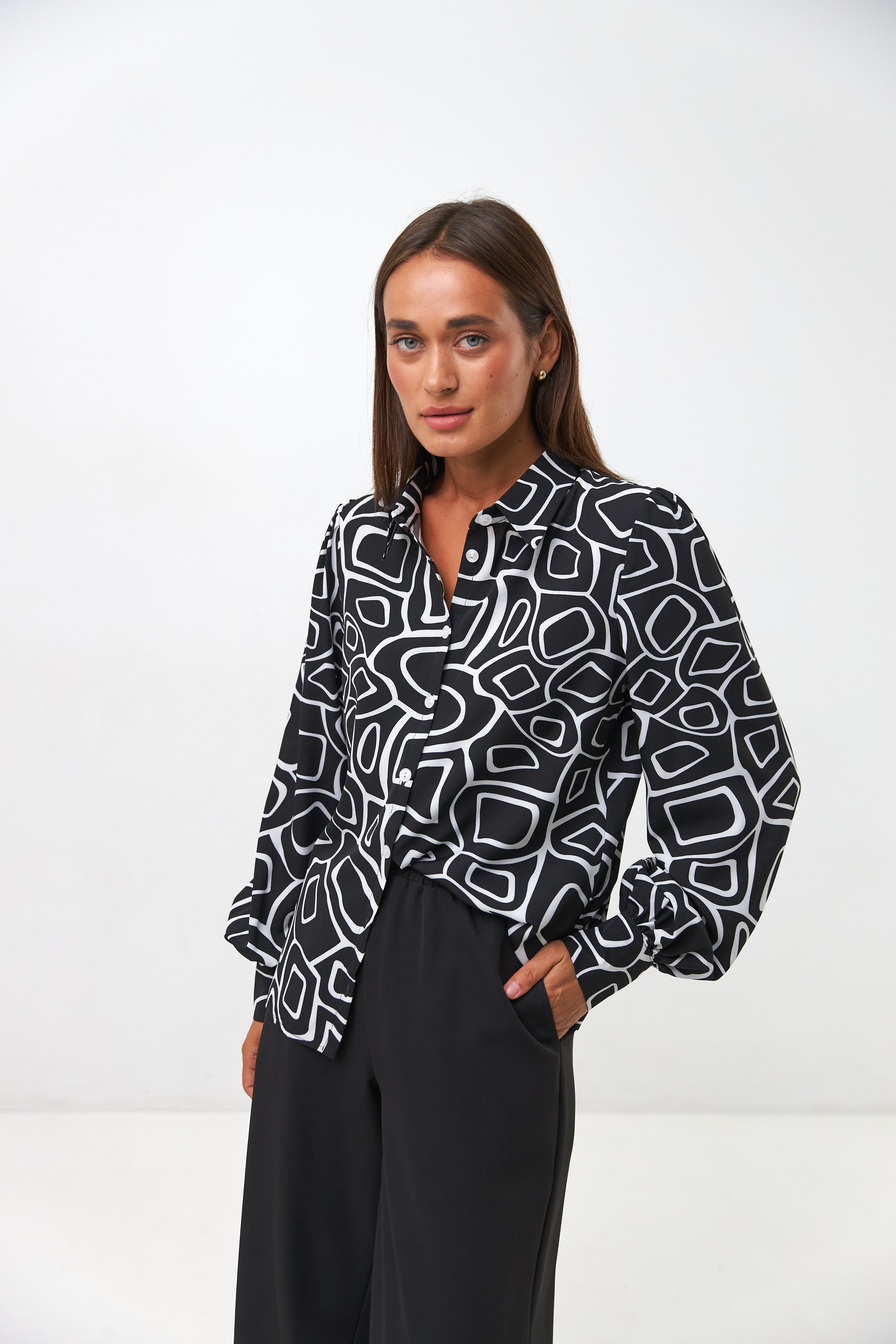 Блуза з обʼємним рукавом - Wear Me