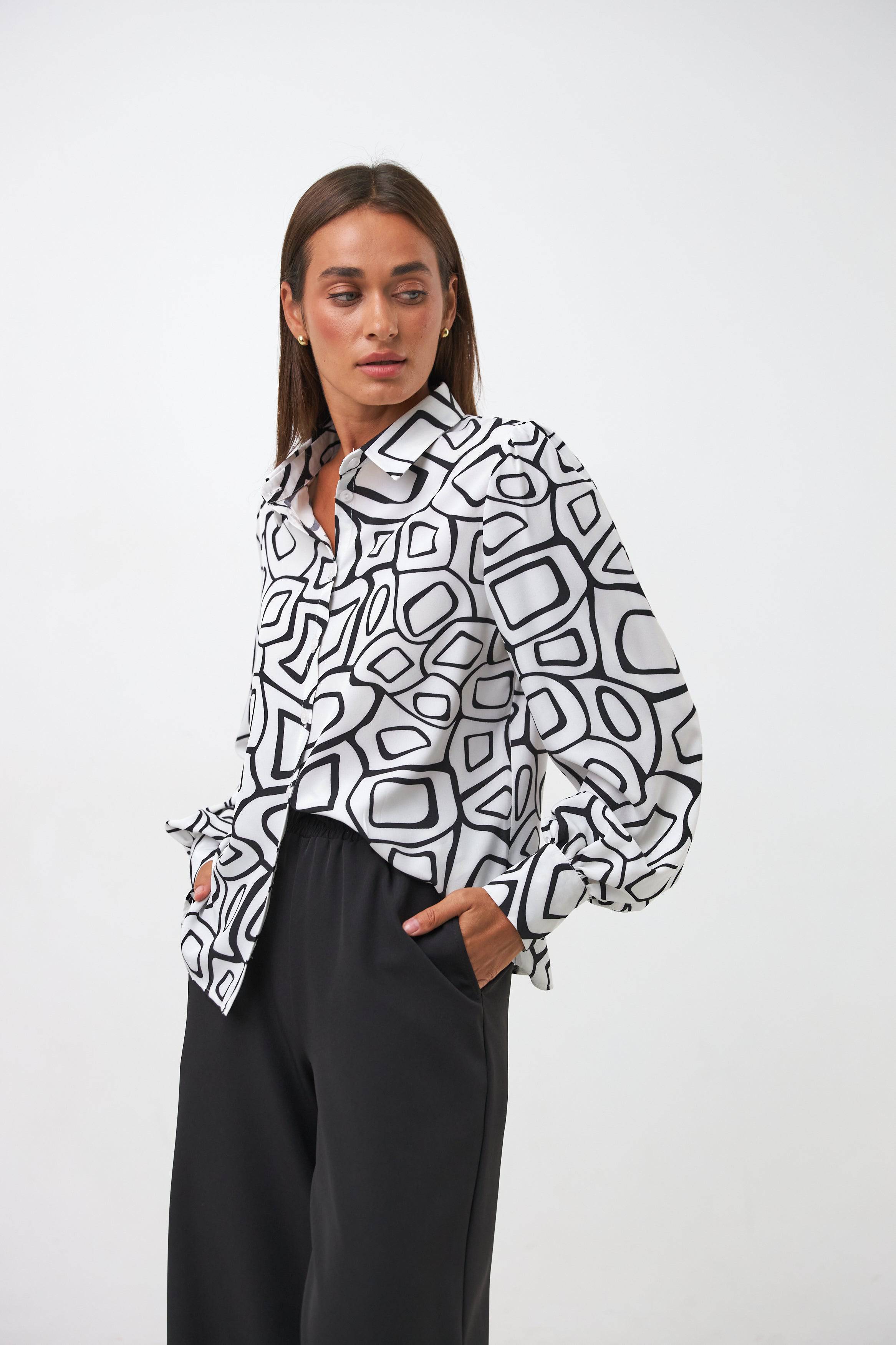 Блуза з обʼємним рукавом - Wear Me