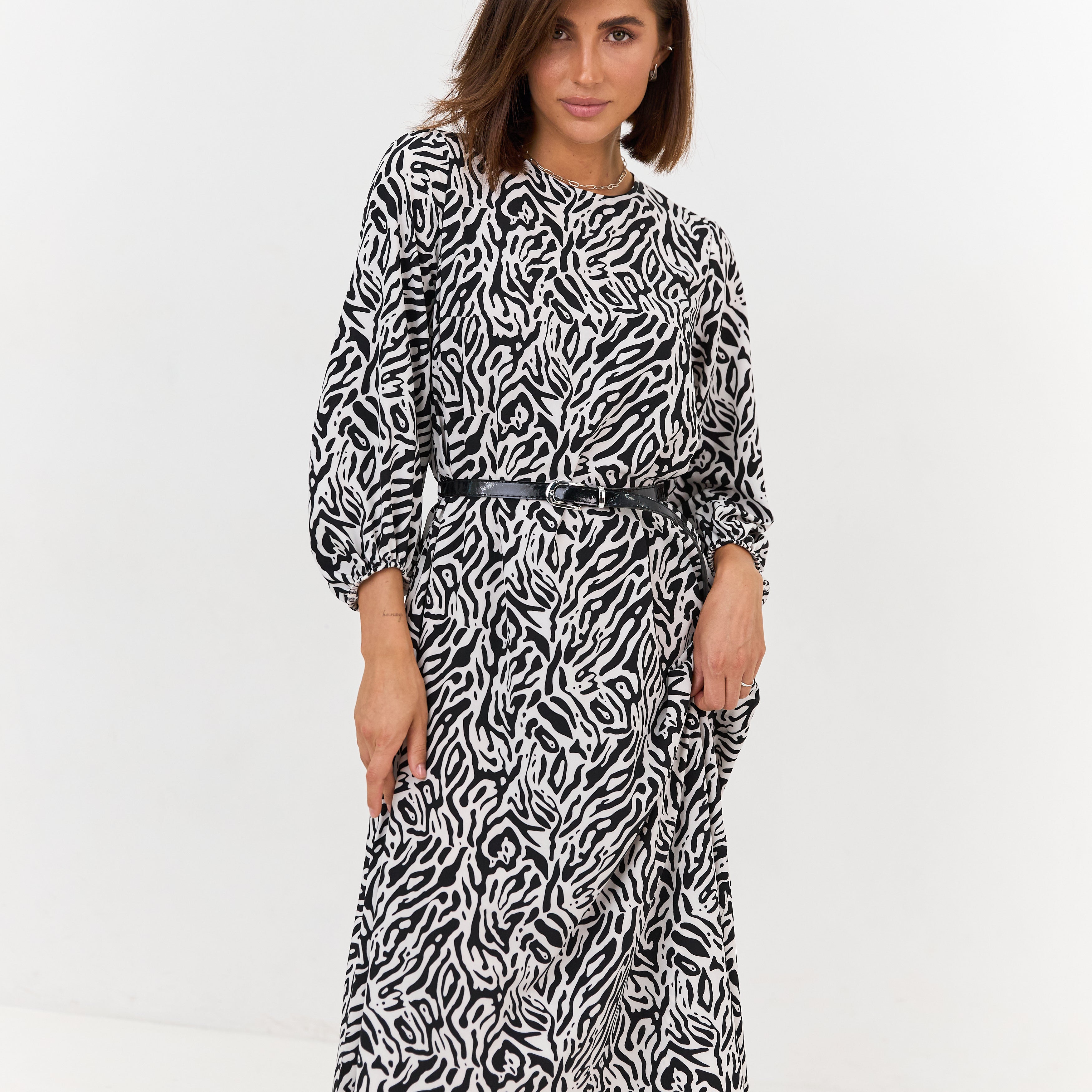 Сукня мідаксі з паском