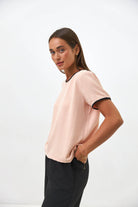 Блуза-футболка з контрасним кантом - Wear Me