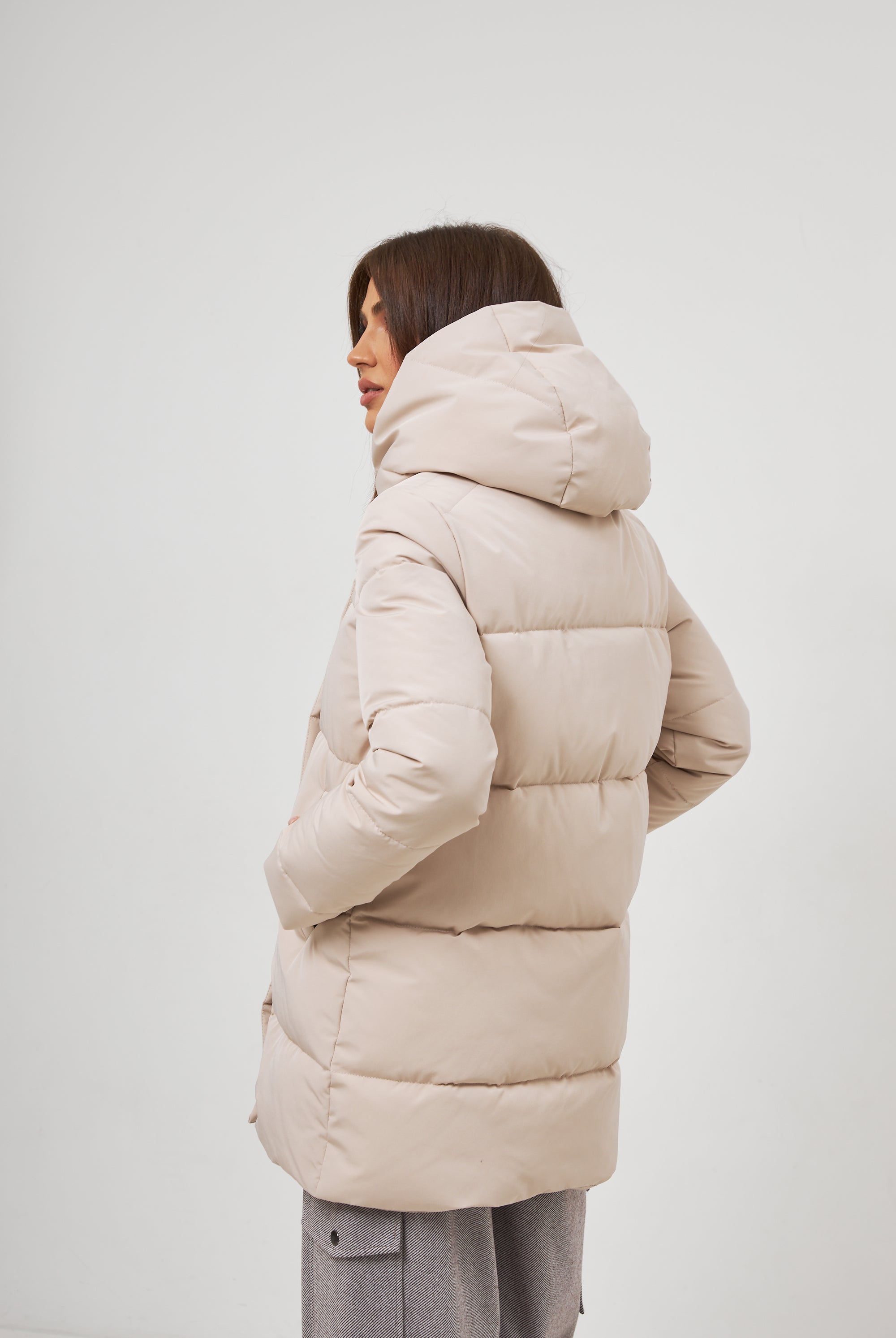 Бежевий (кремовий)