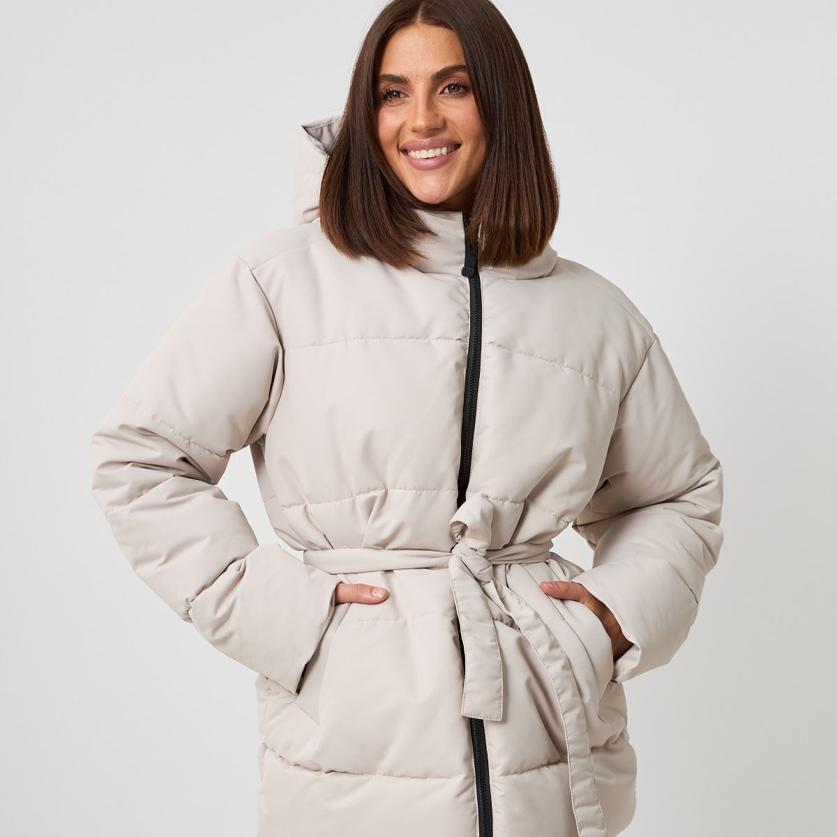 Куртка пуховик вкорочена стьожка з поясом