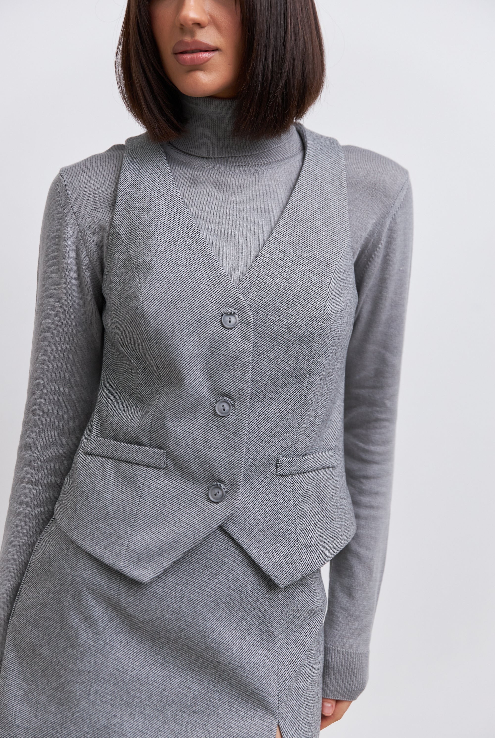 Сірий (діагональ)