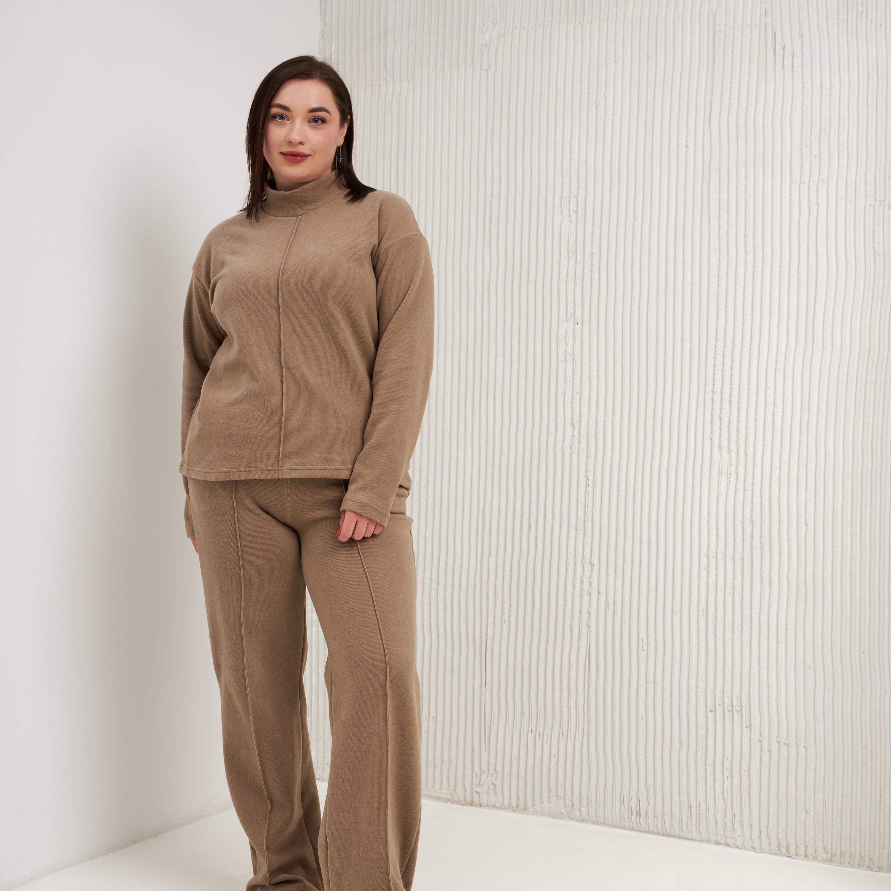 Бежевий (темний)