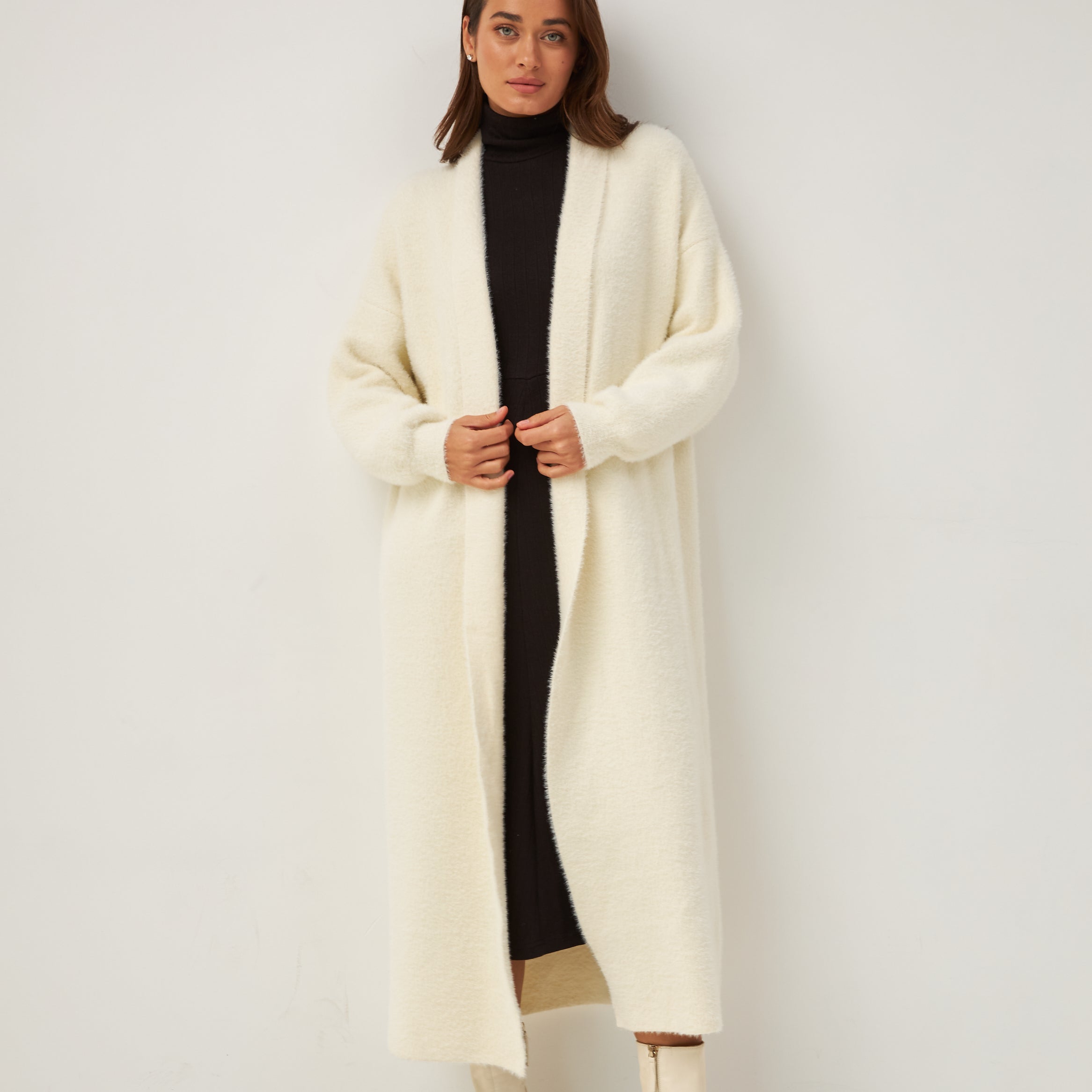 Кардиган в'язаний максі