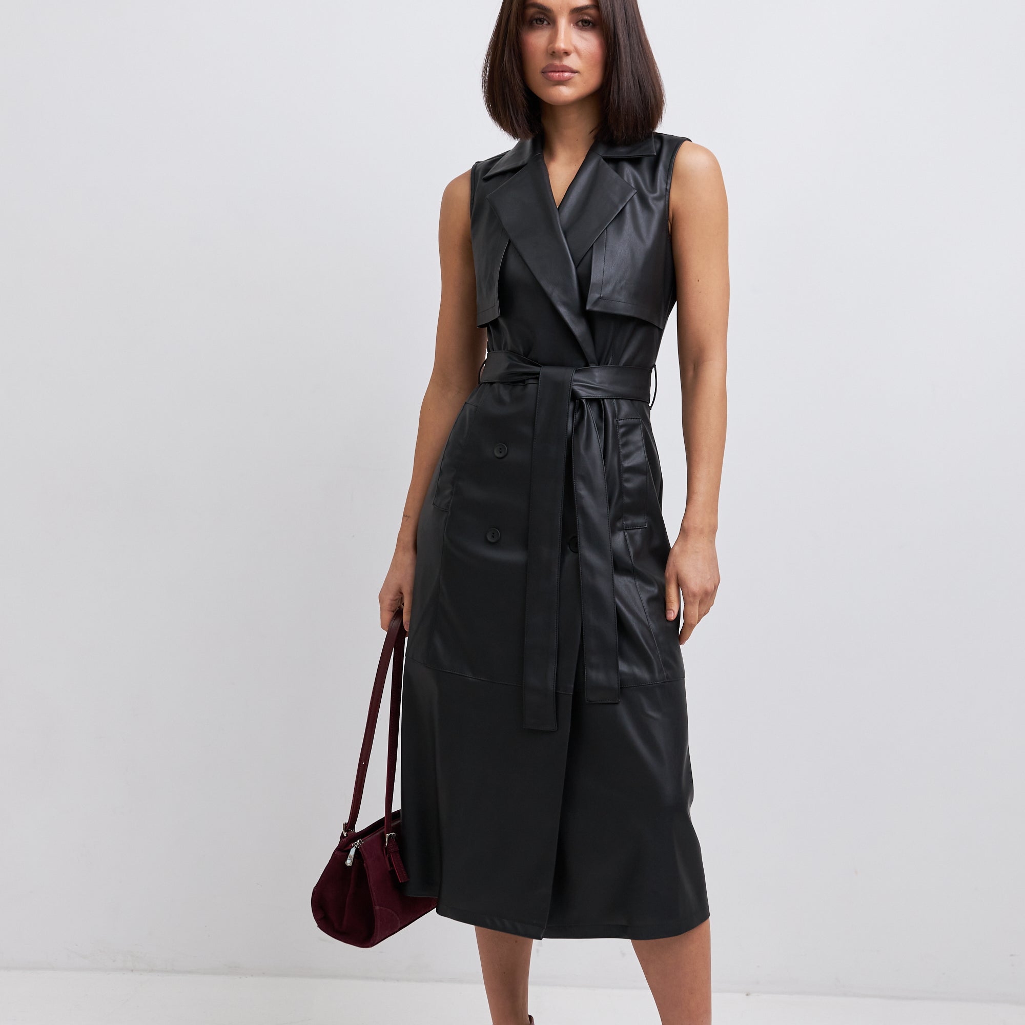 Сукня на запах з екошкіри