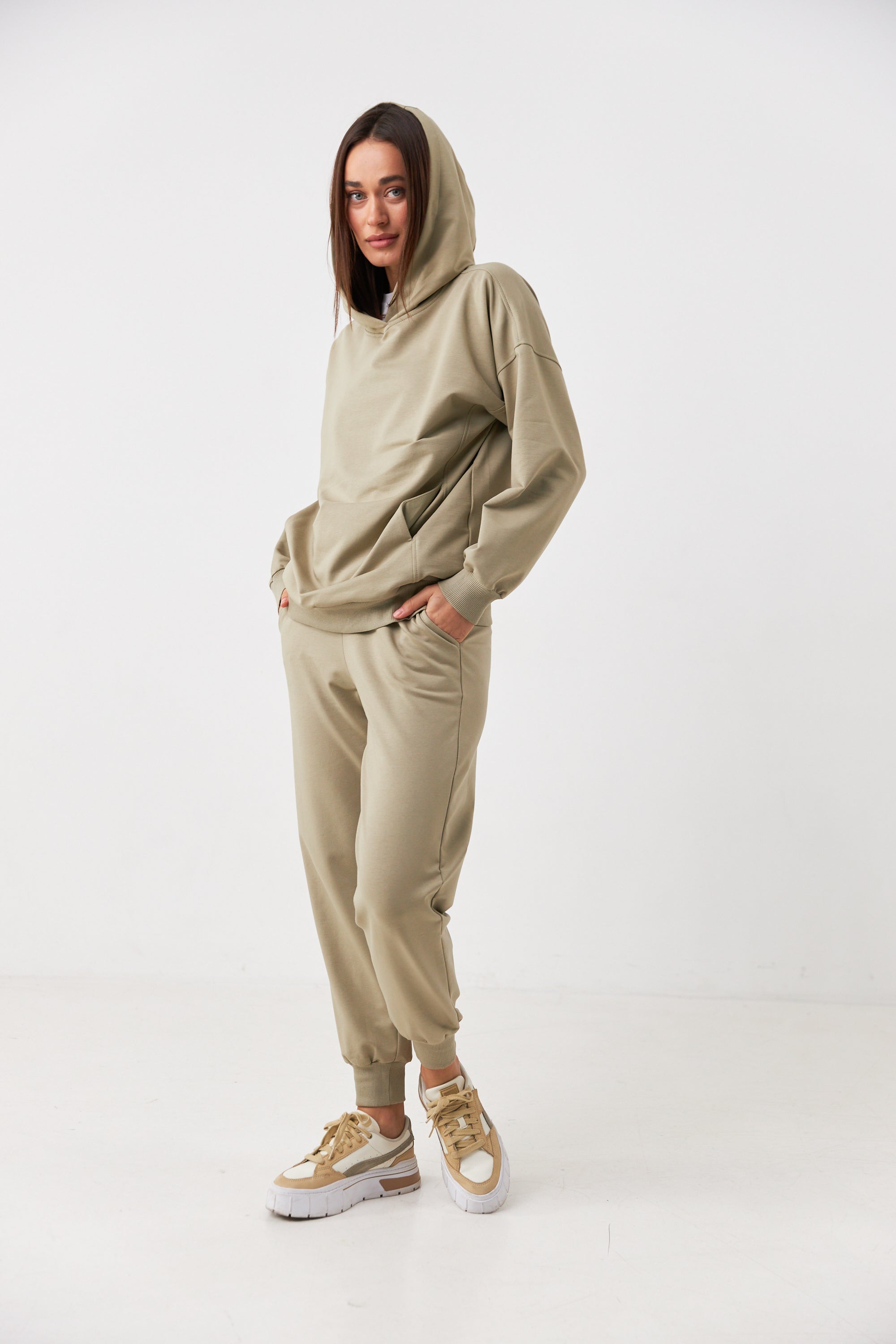 Зелений (оливковий)