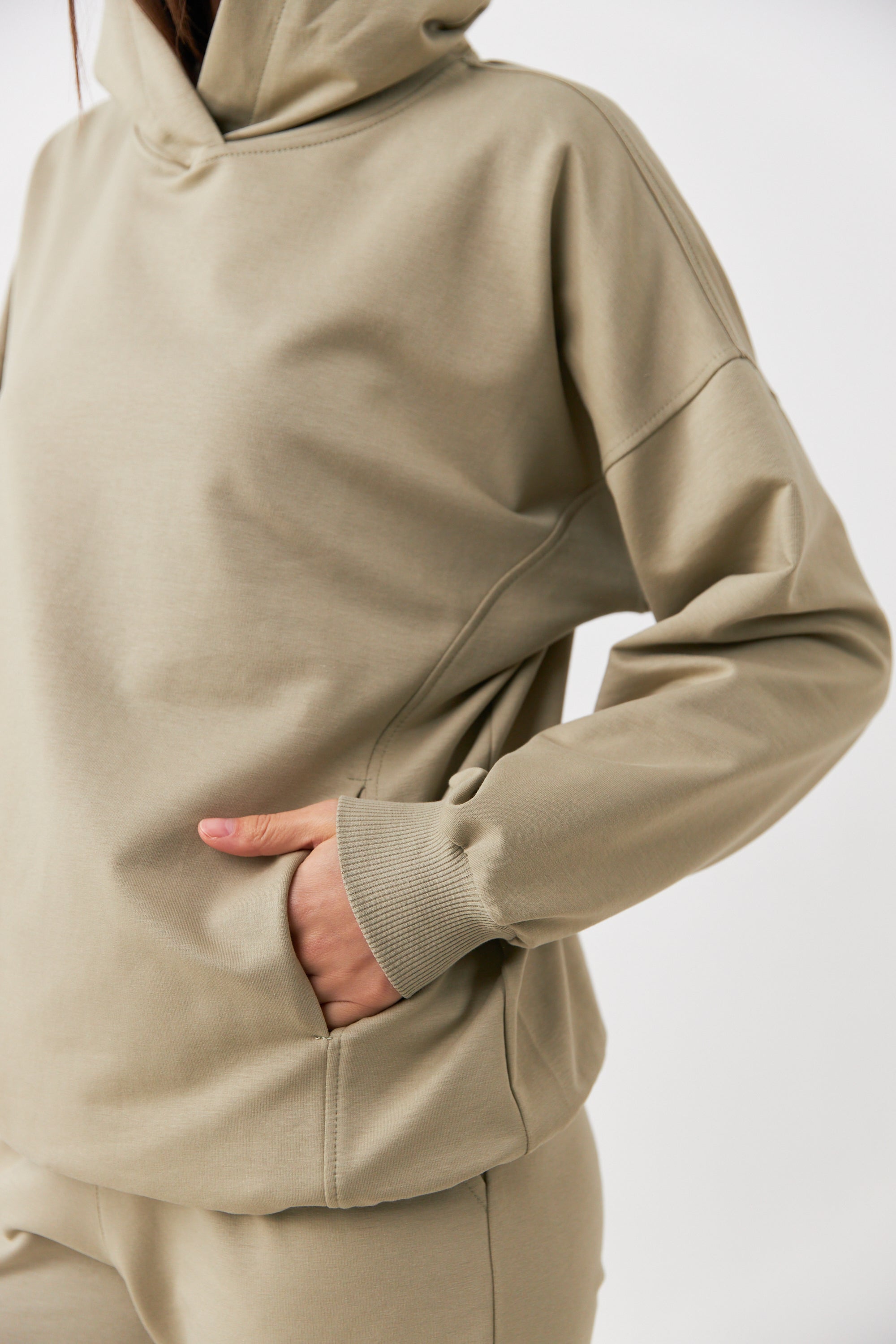 Зелений (оливковий)