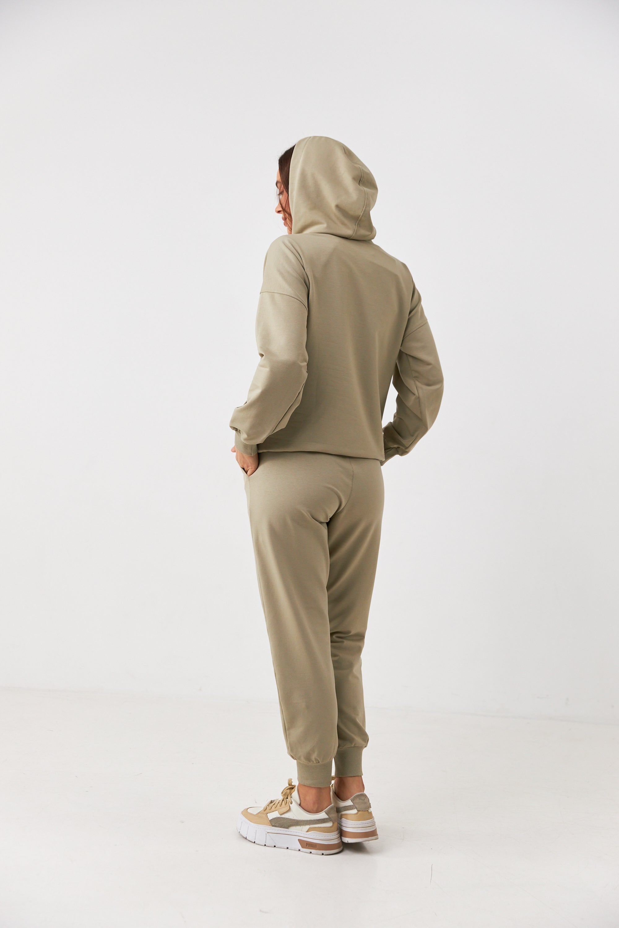 Зелений (оливковий)