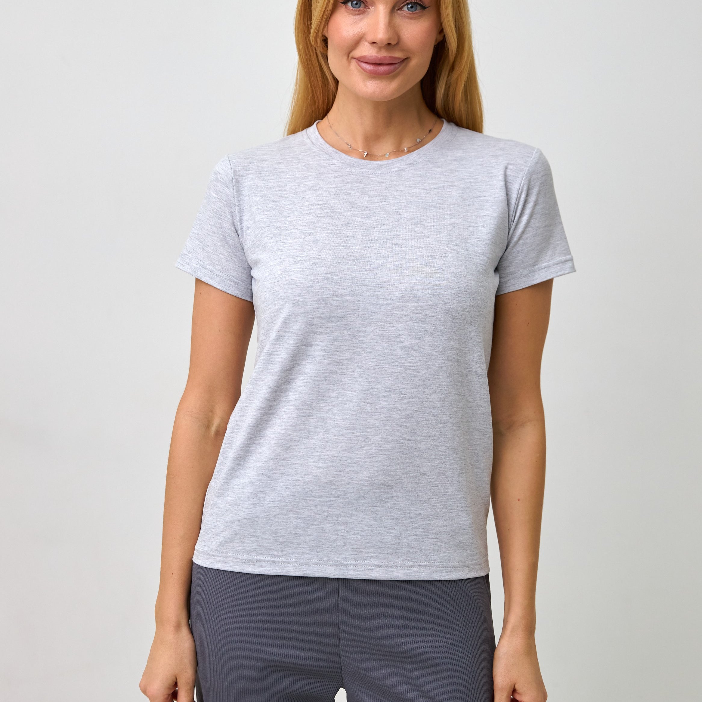 Базова футболка