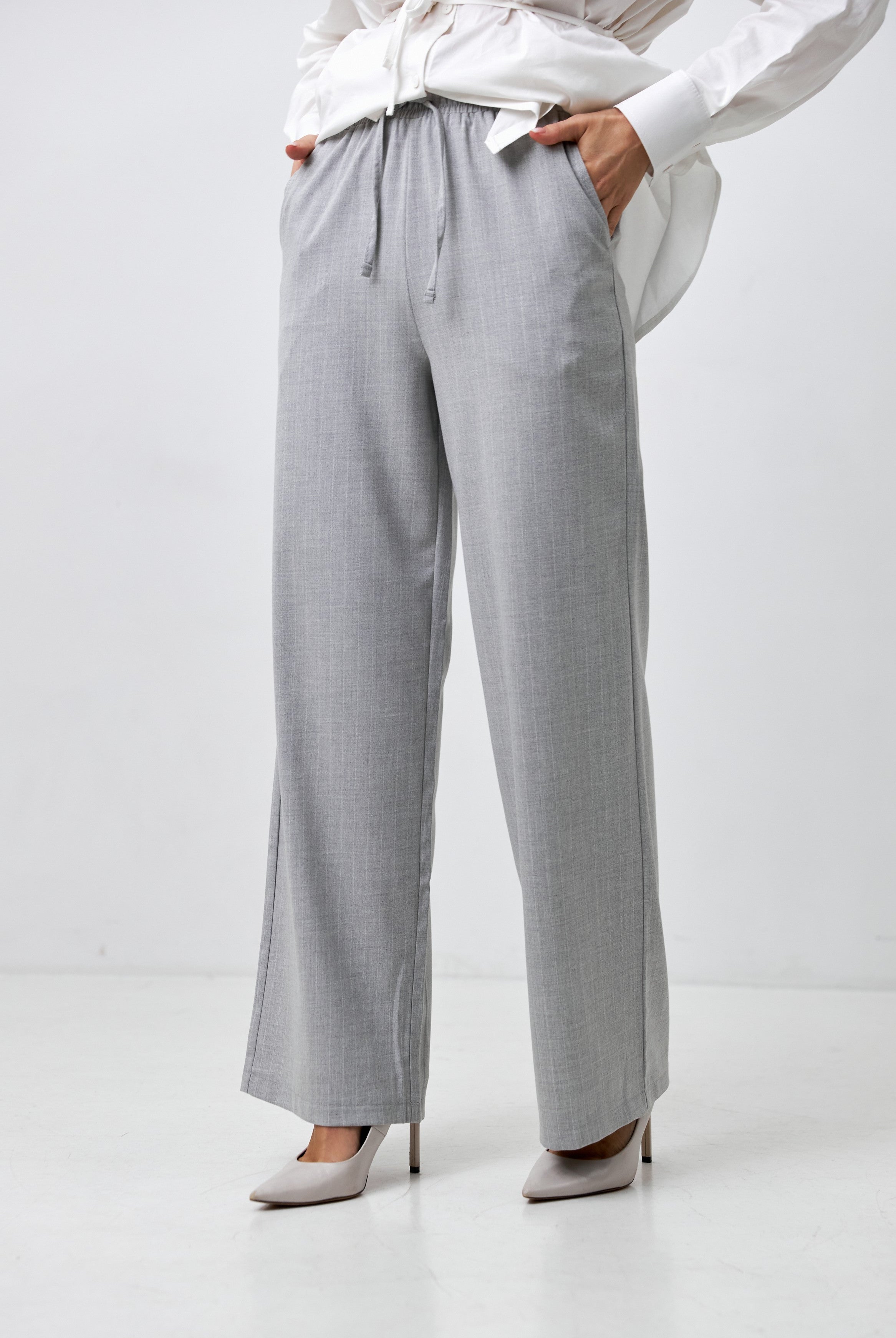 Сірий (світлий)