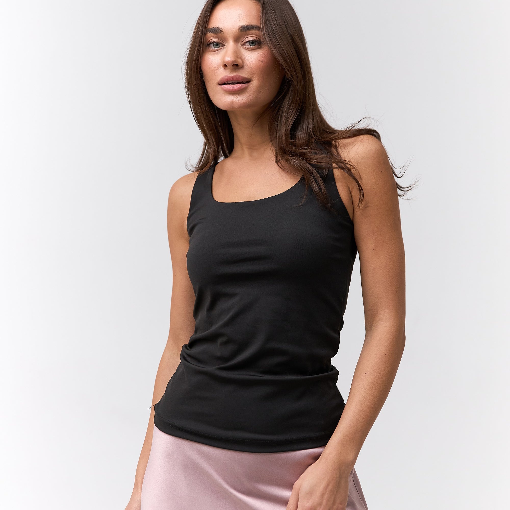 Майка база на широких бретелях