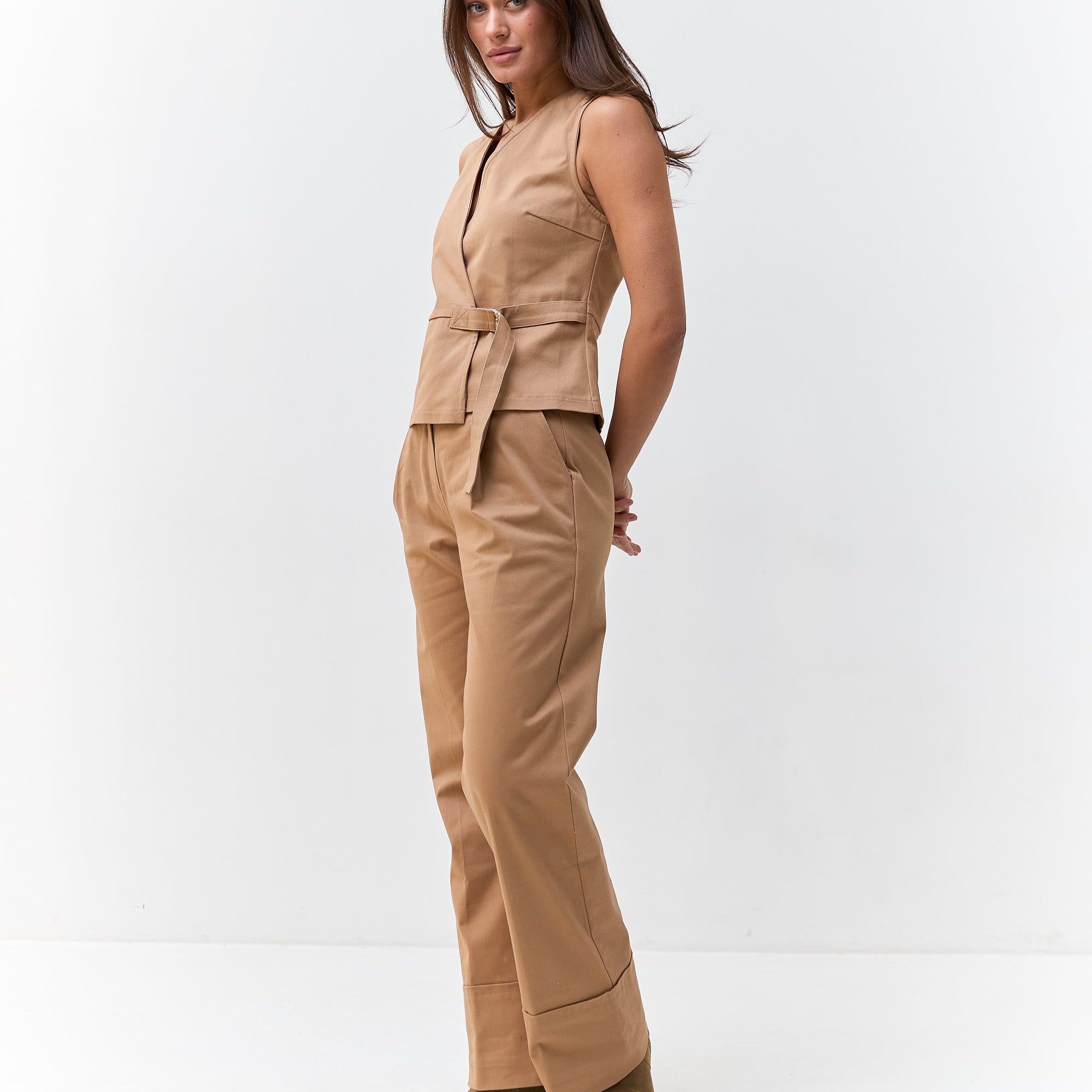 Брюки з уявним підворотом