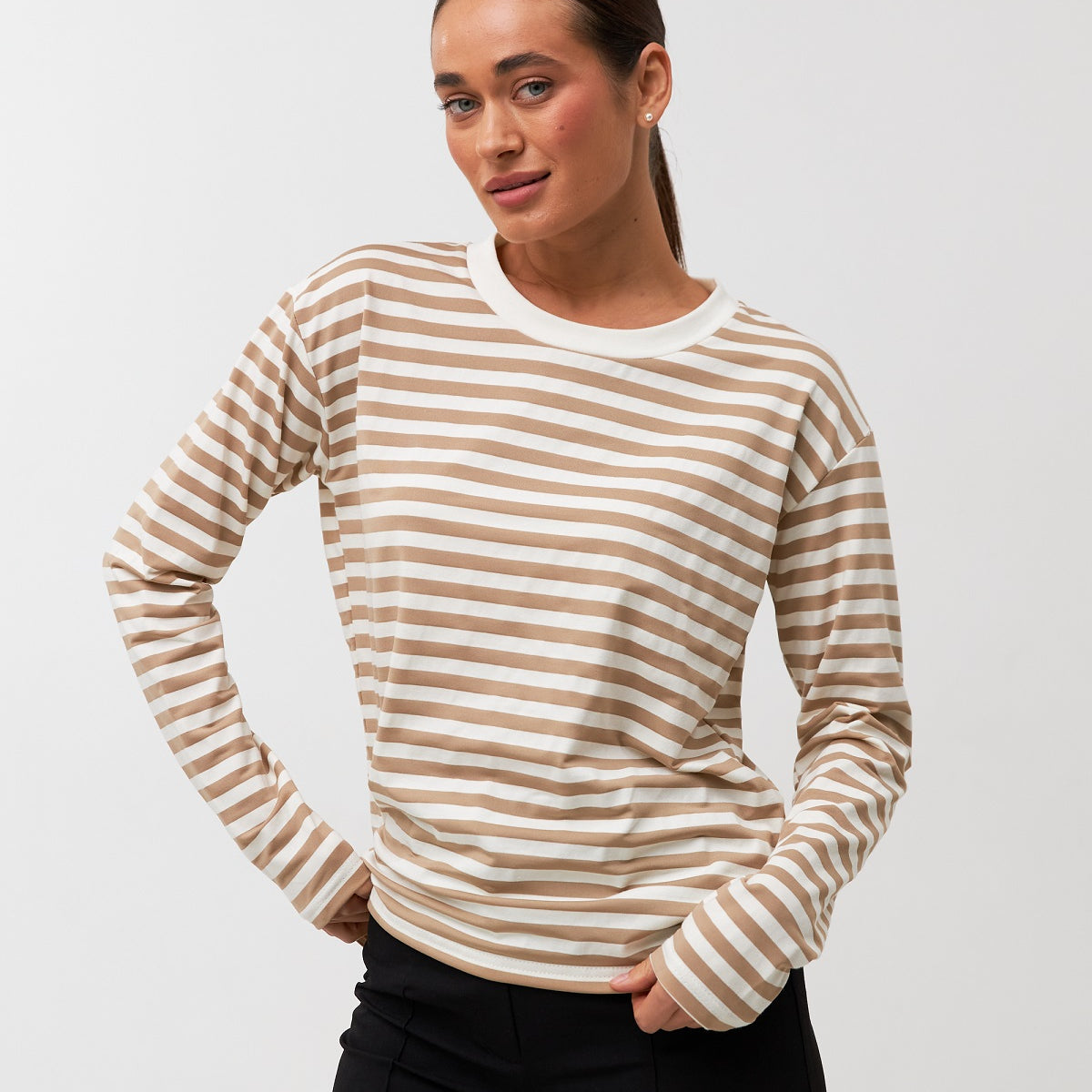 Лонгслів у смужку