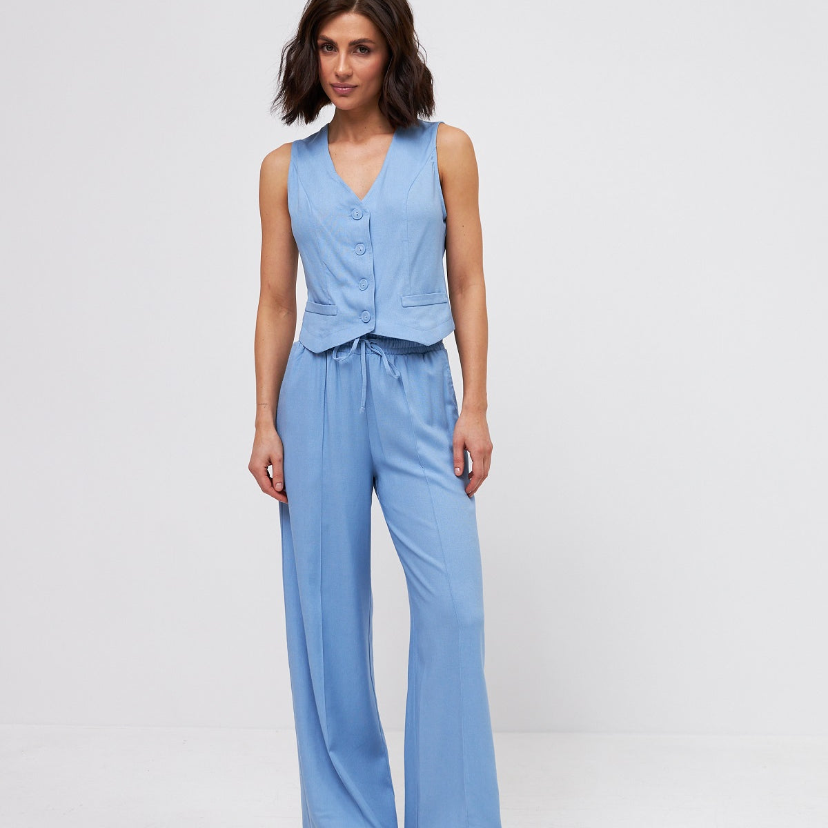 Жилет з льону класичний