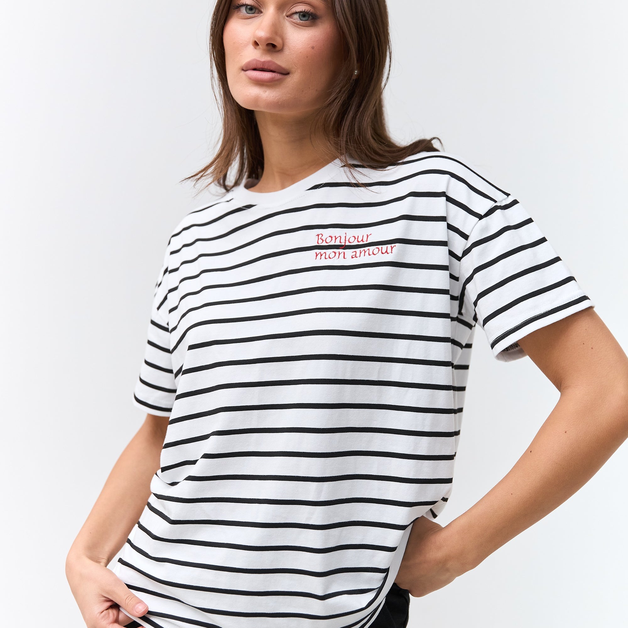 Футболка у смужку з вишивкою