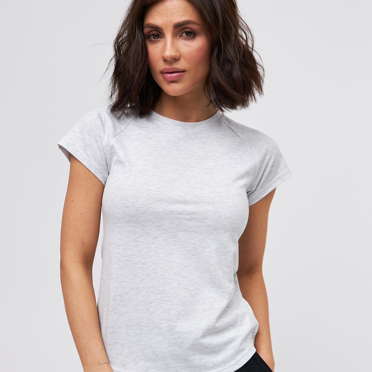 Футболка вільна з рукавом реглан