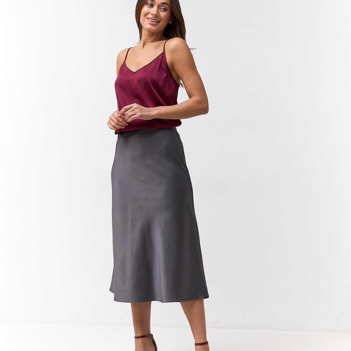 Спідниця з атласу