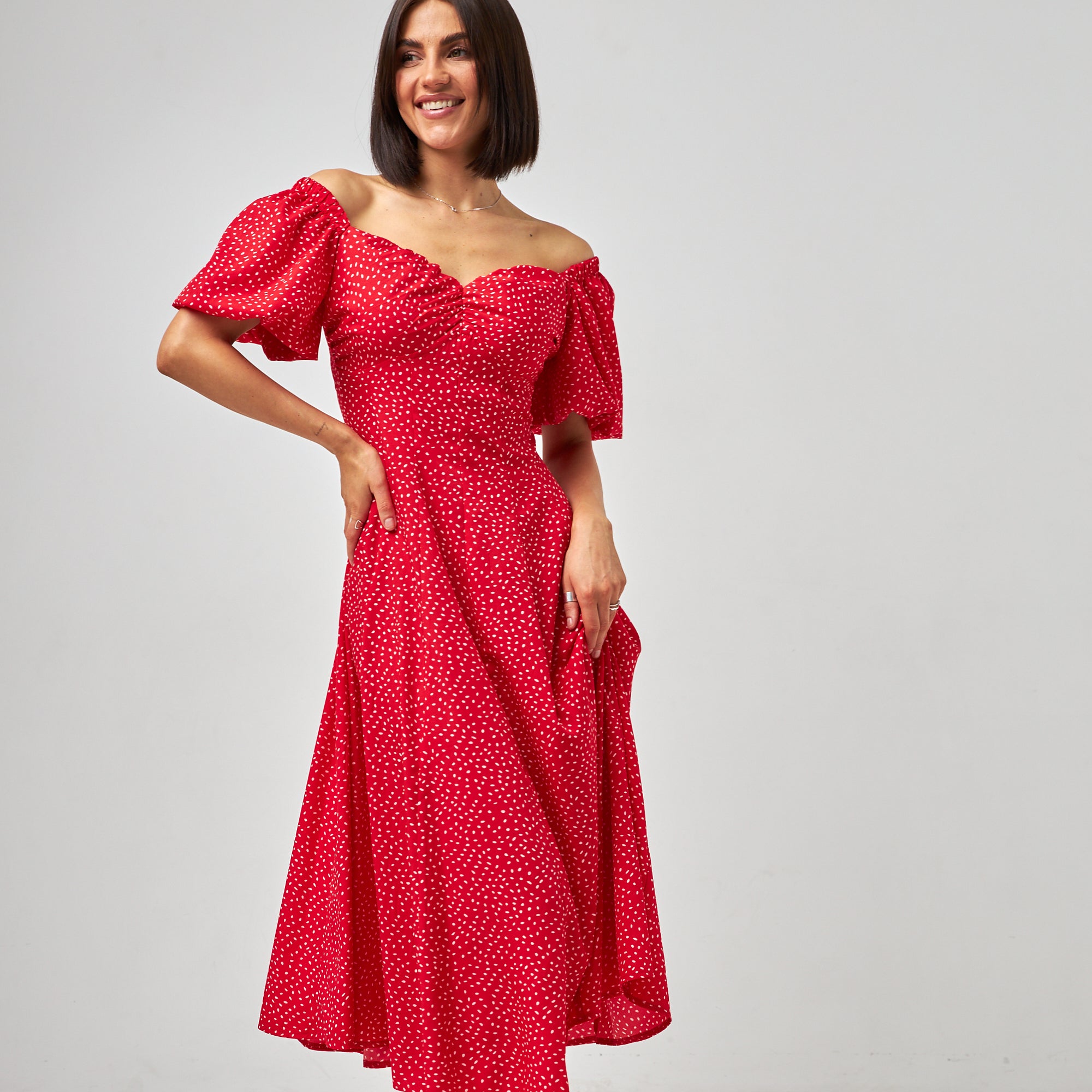 Сукня з рукавом колокол