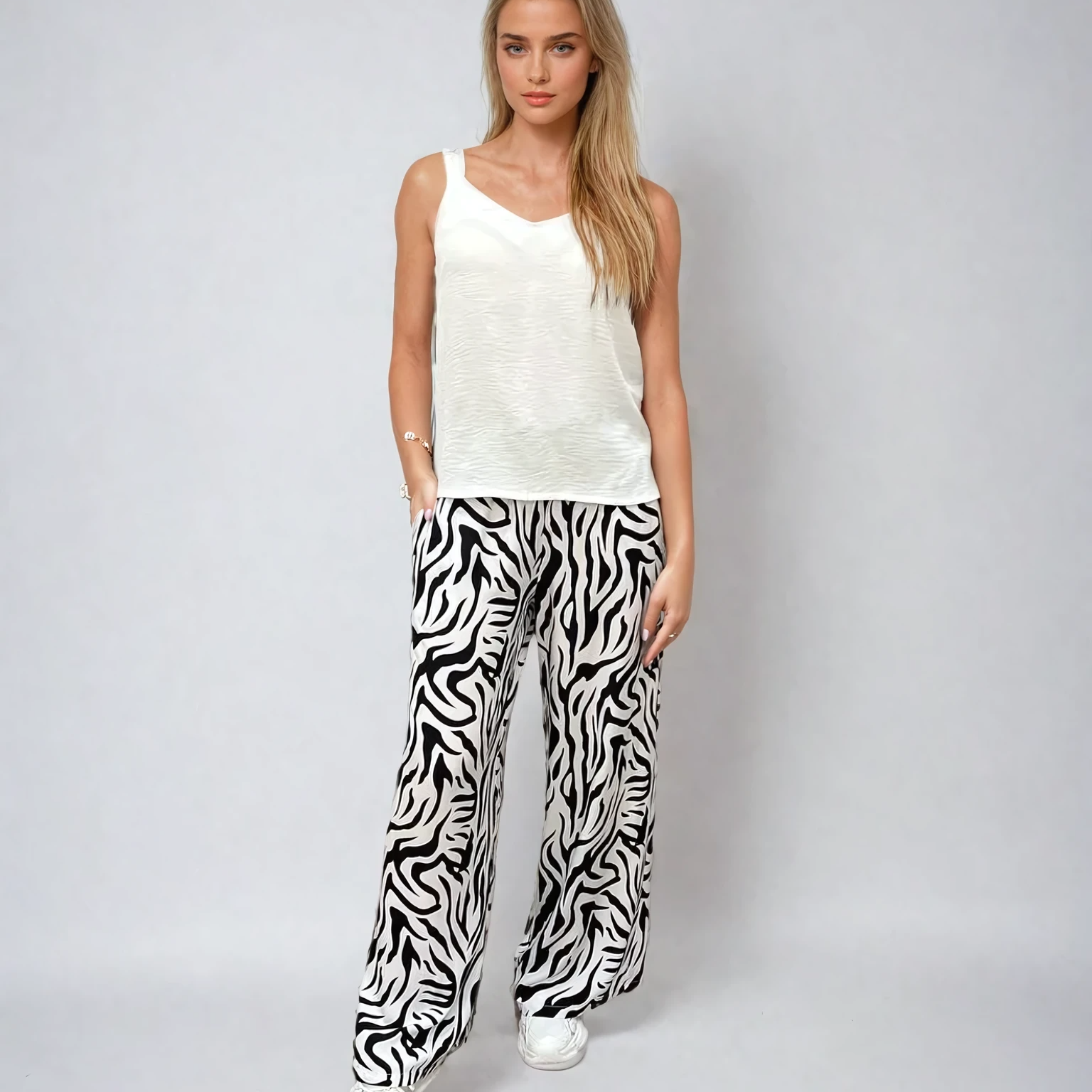 Брюки з високою резинкою