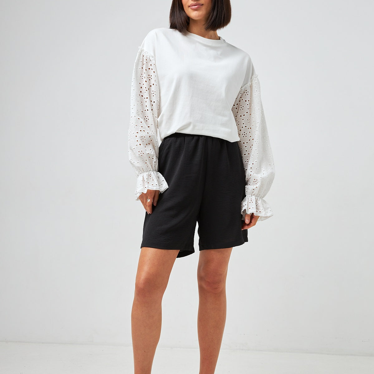 Шорти з крепу