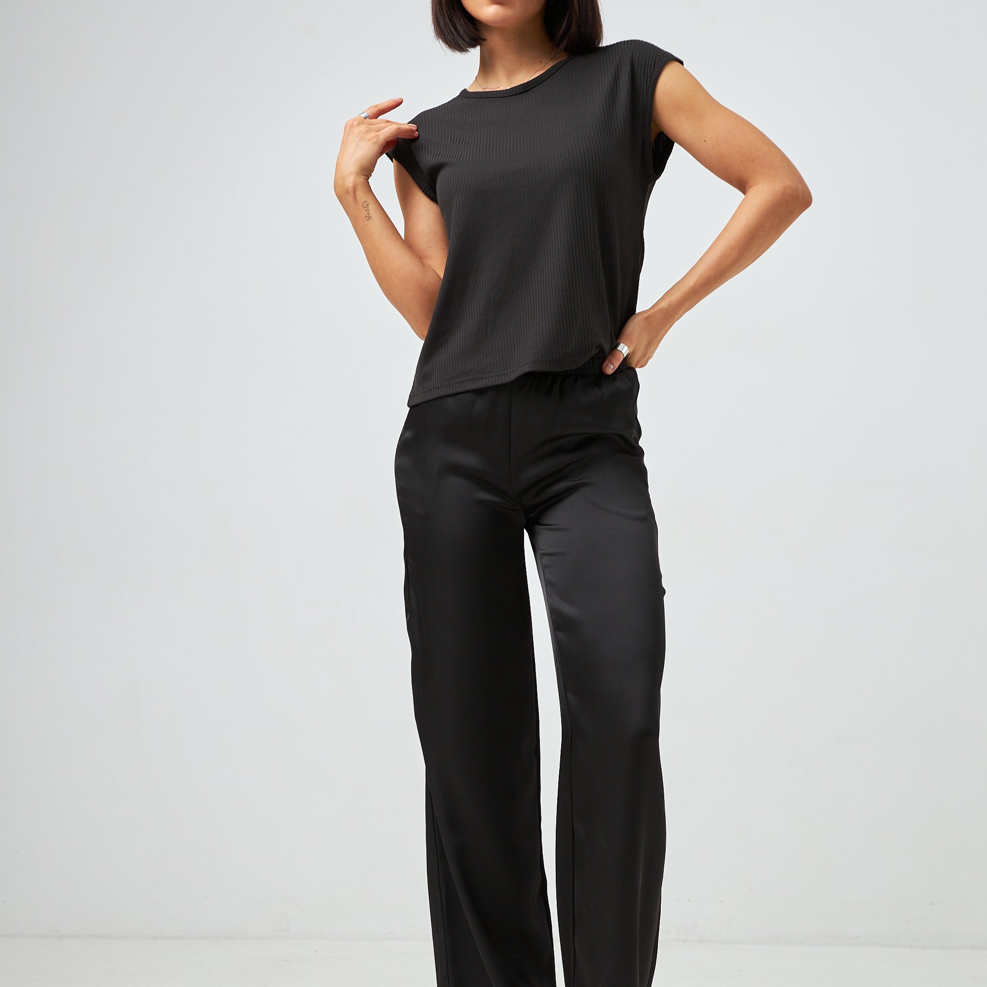 Брюки прямі шовкові