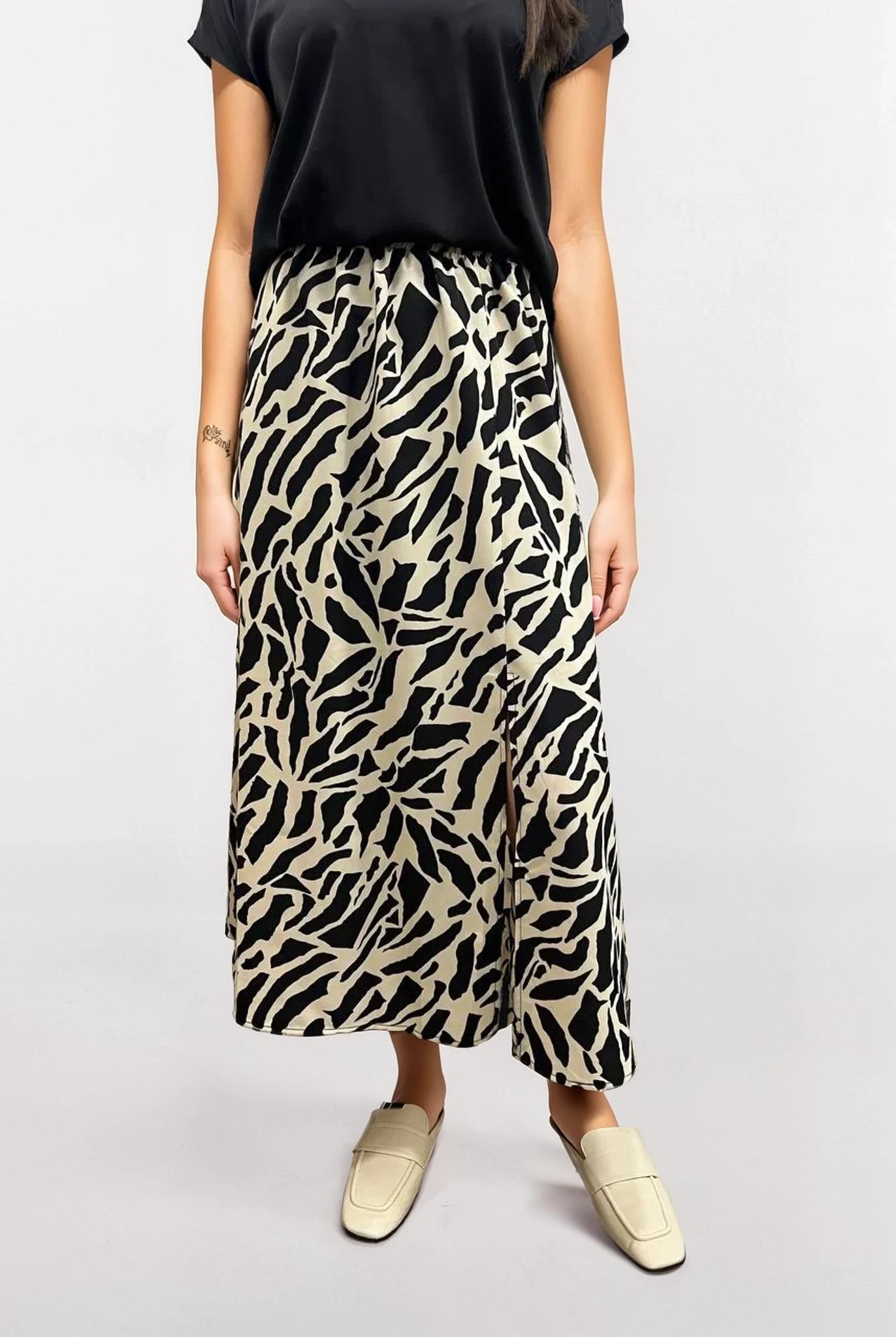 Бежевий (світлий)