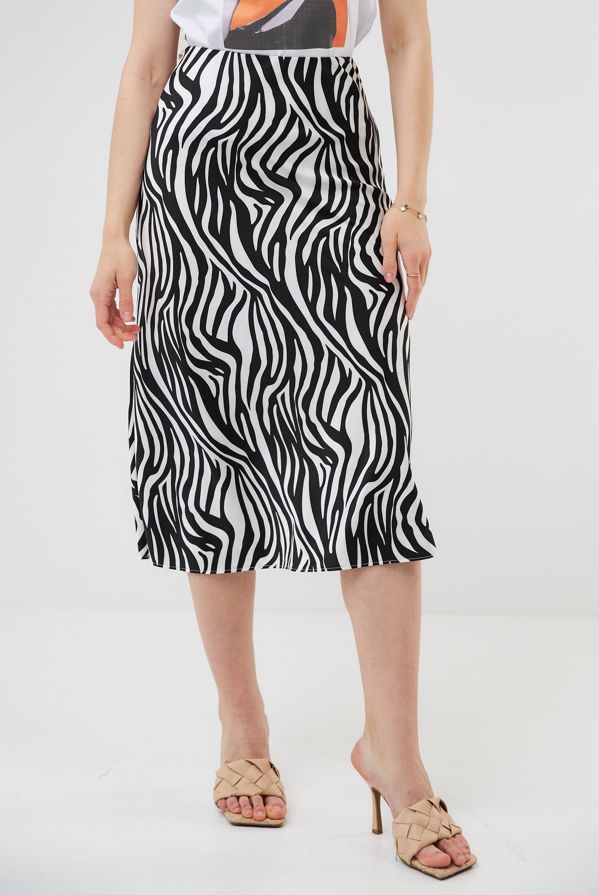 Білий (зебра)