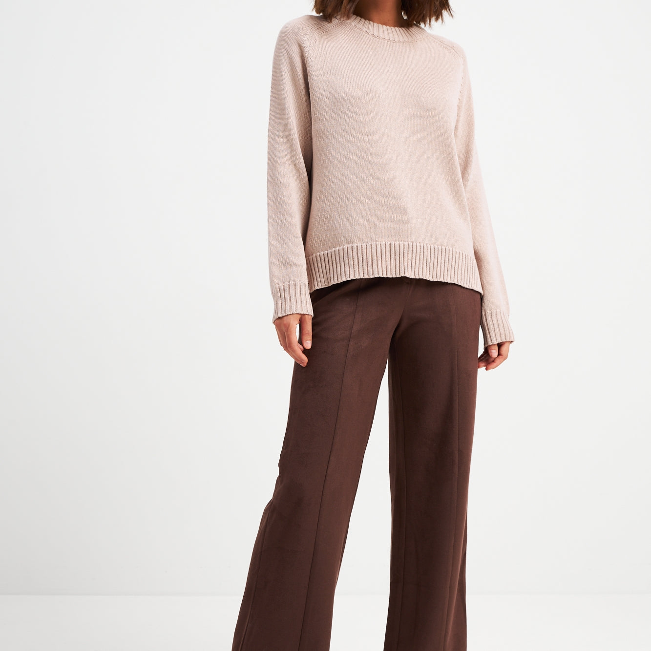 Коричневий (шоколадний)