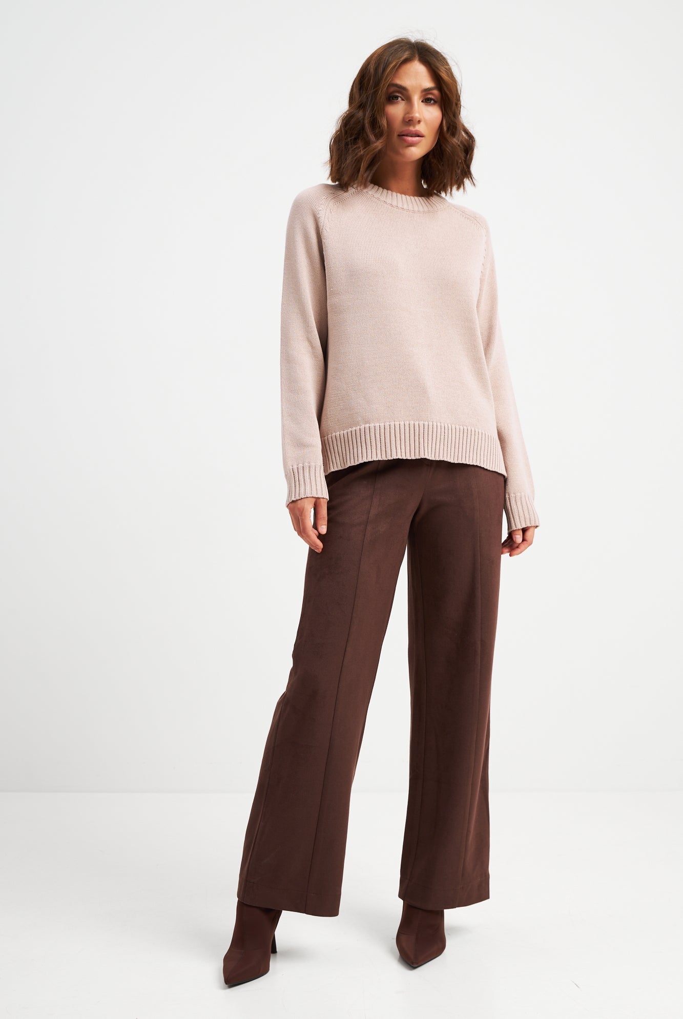 Коричневий (шоколадний)