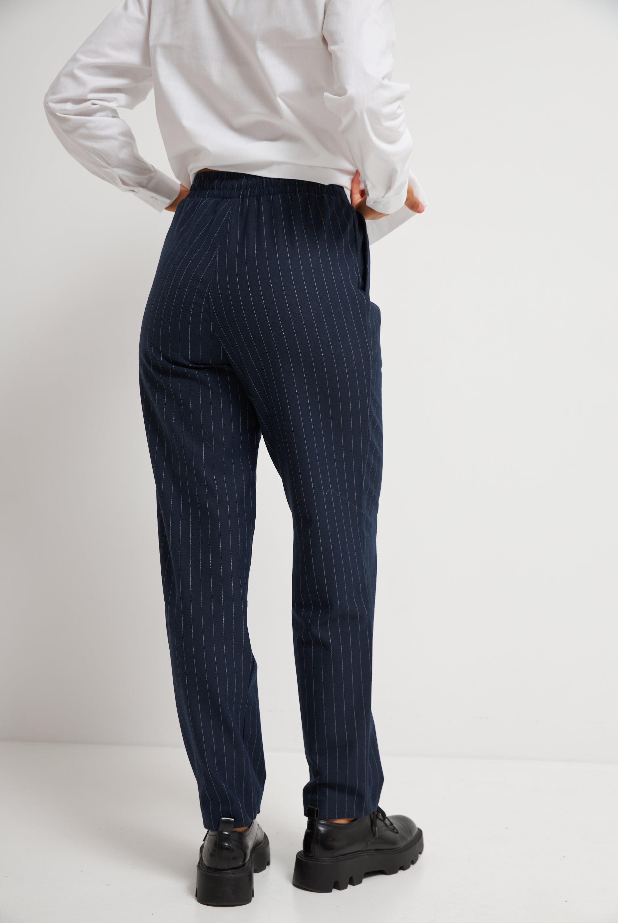 Синій (темний)