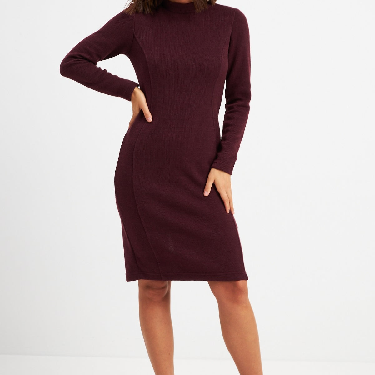 Сукня тепла з розрізом